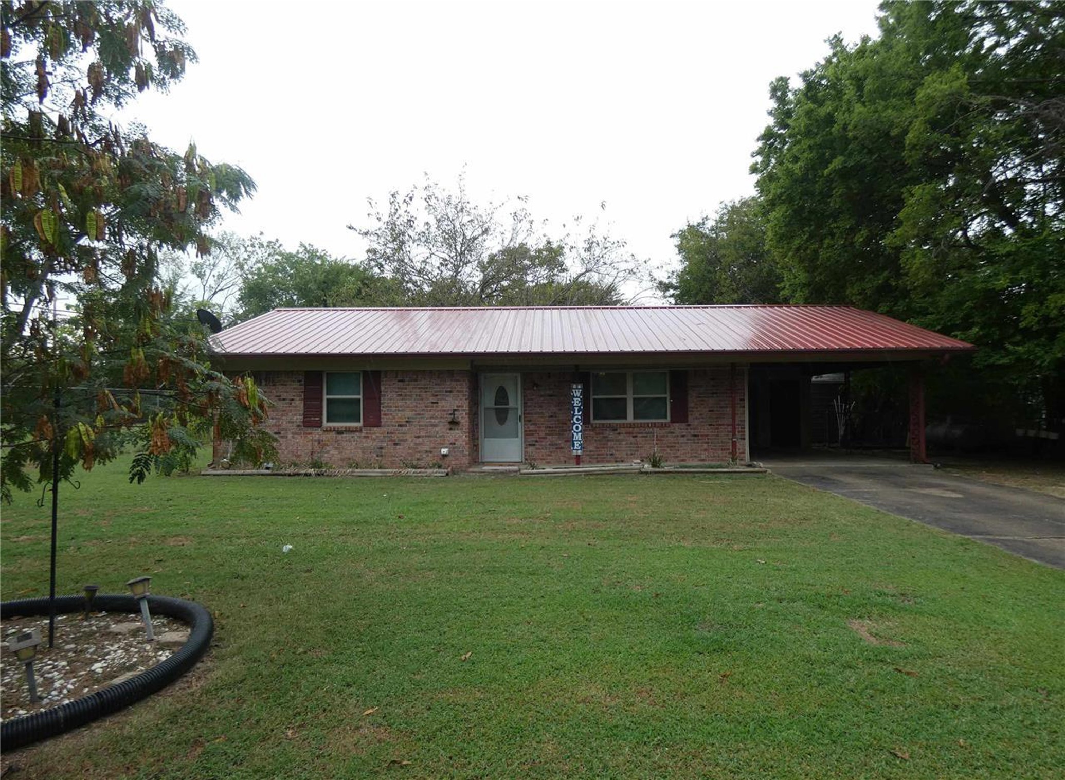 205 E Wilson