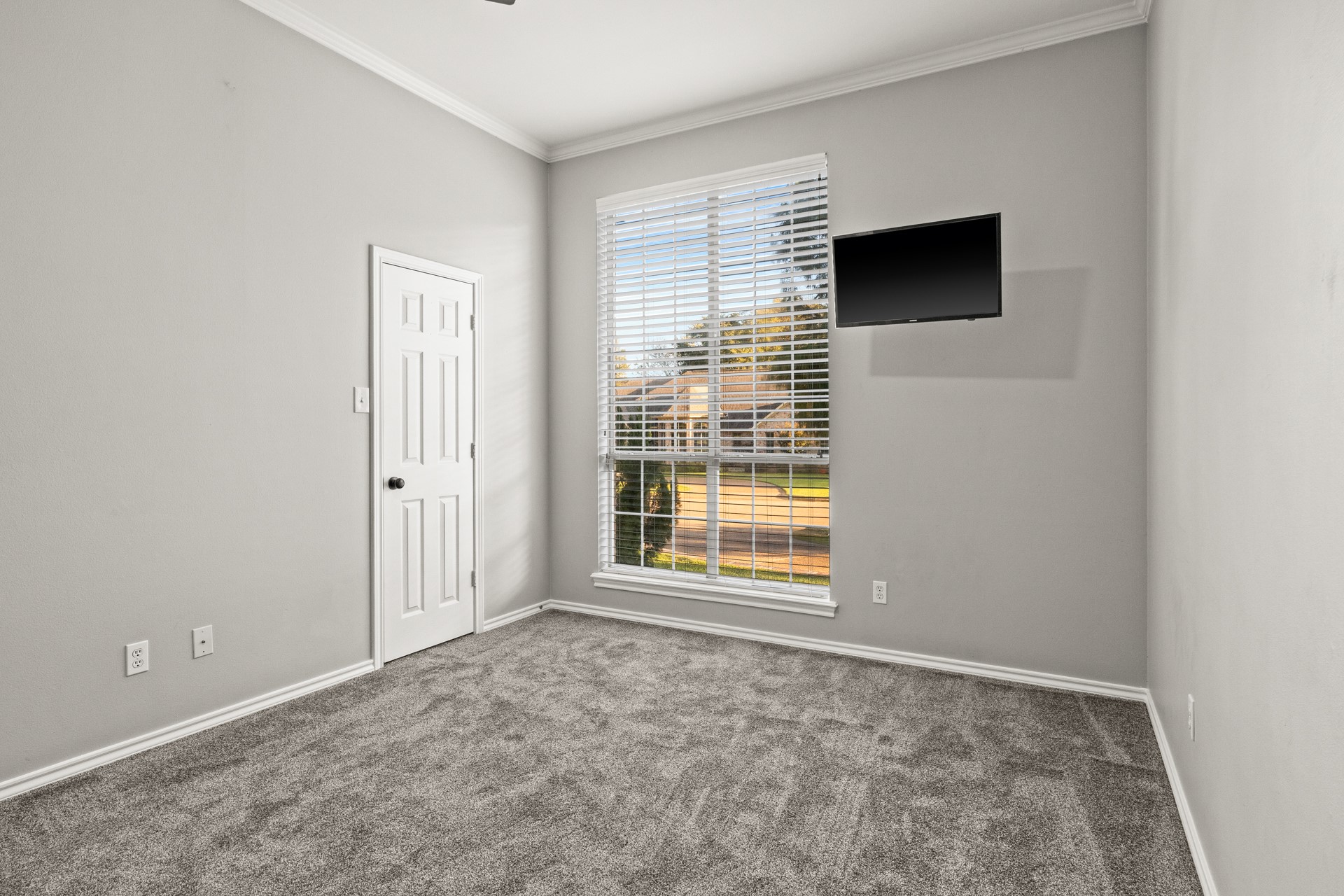 100 Turnberry Circle