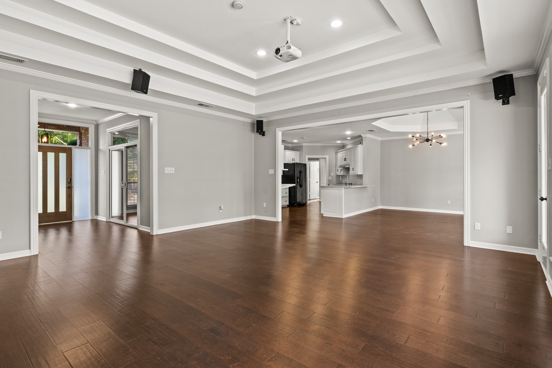 100 Turnberry Circle