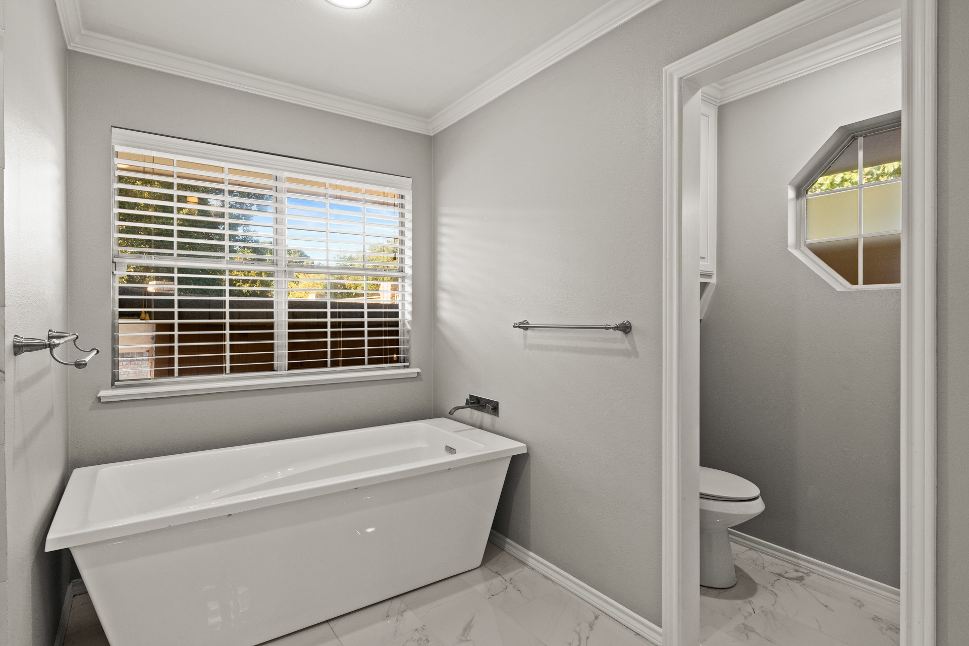 100 Turnberry Circle