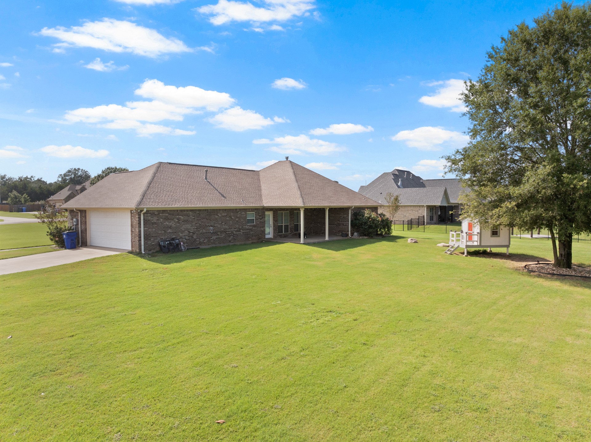 299 Private Road 54166