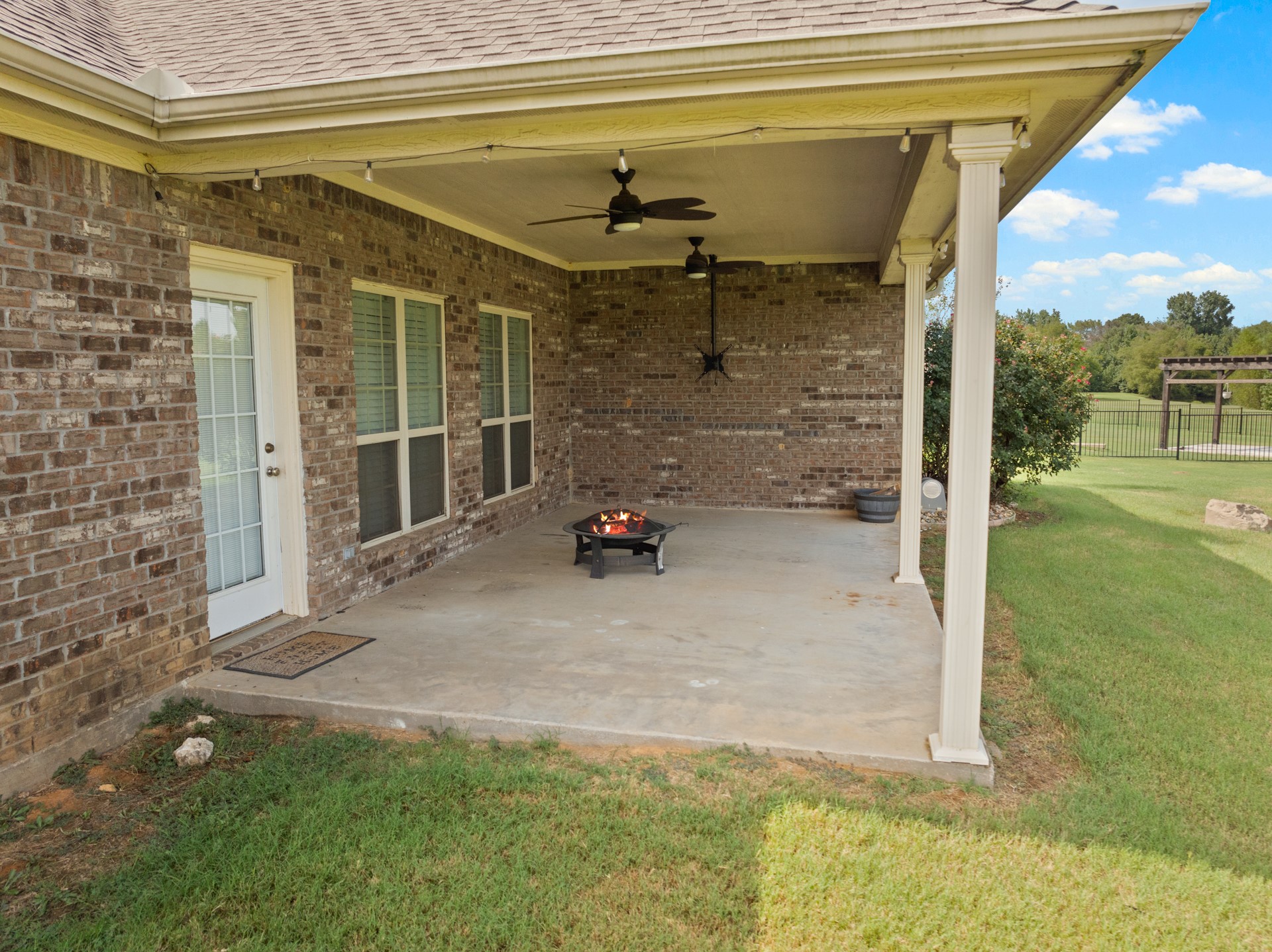 299 Private Road 54166