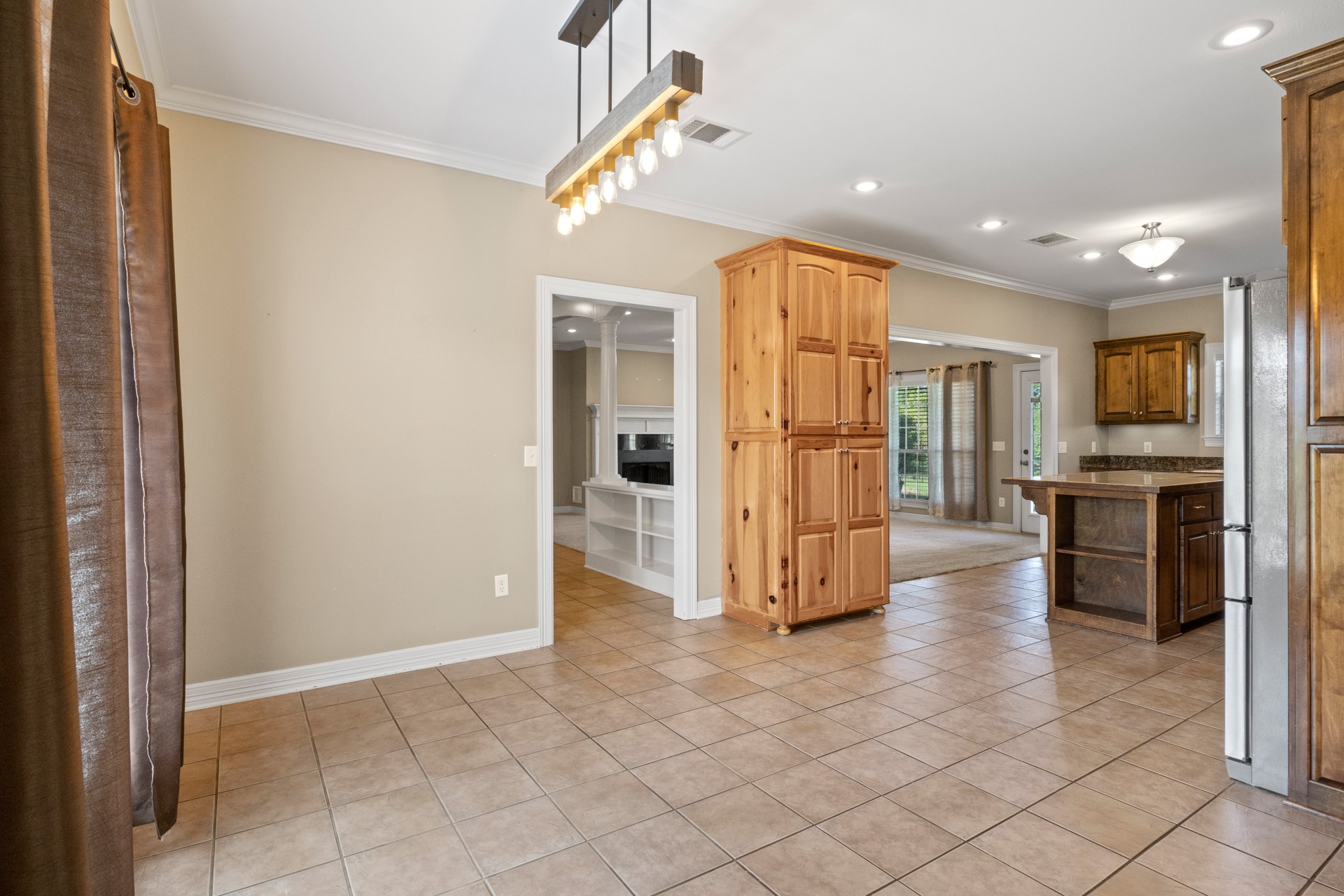 299 Private Road 54166