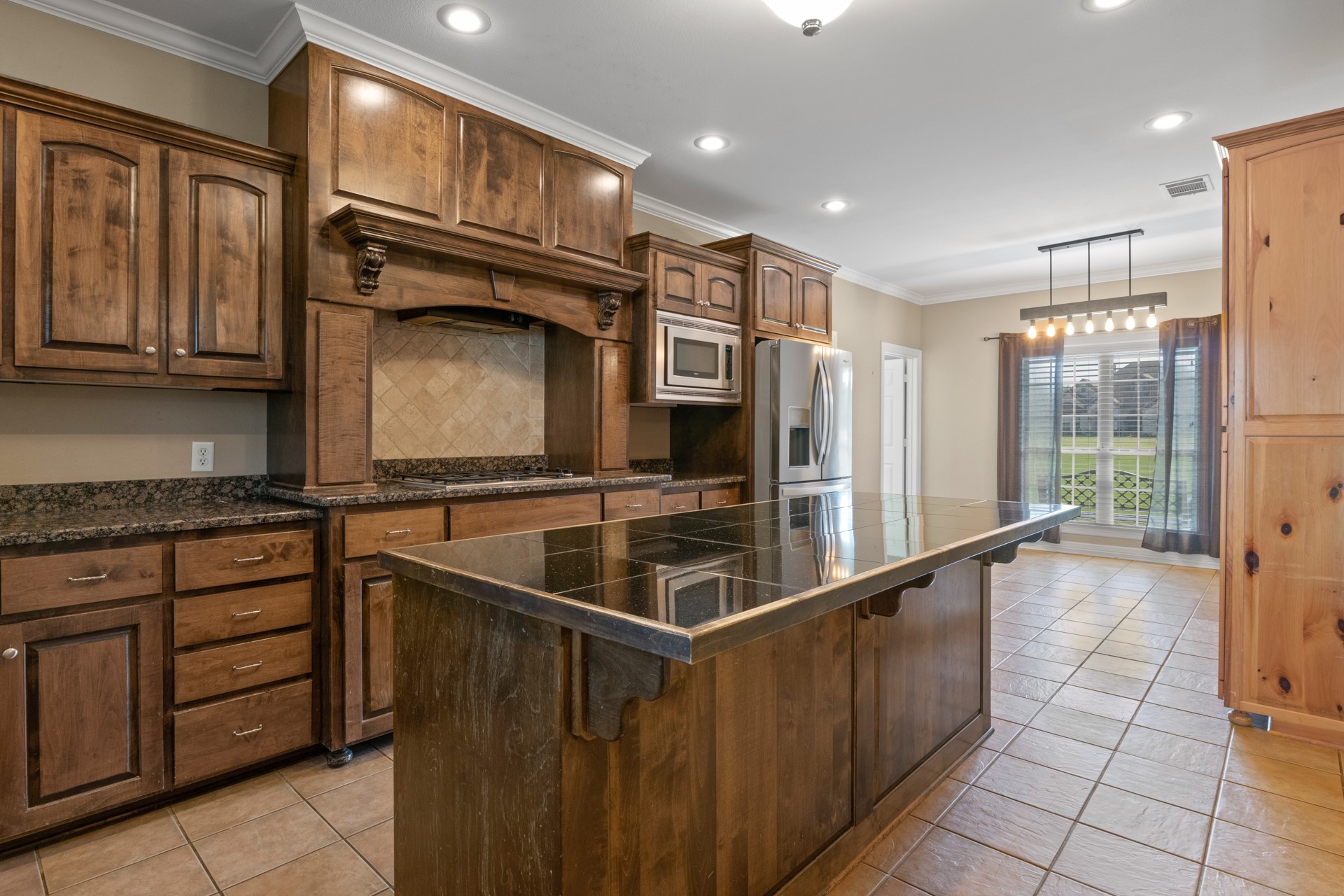 299 Private Road 54166