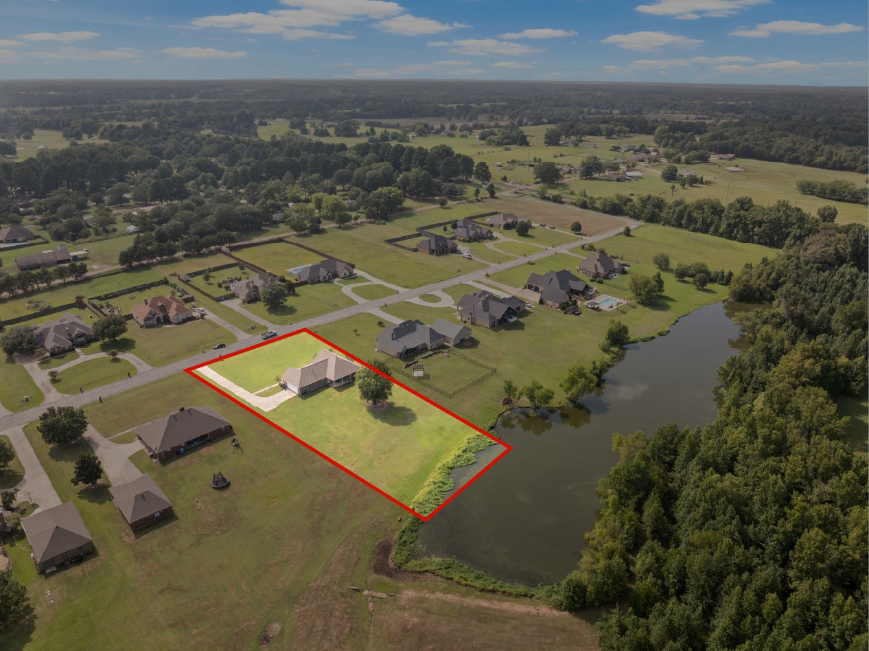 299 Private Road 54166