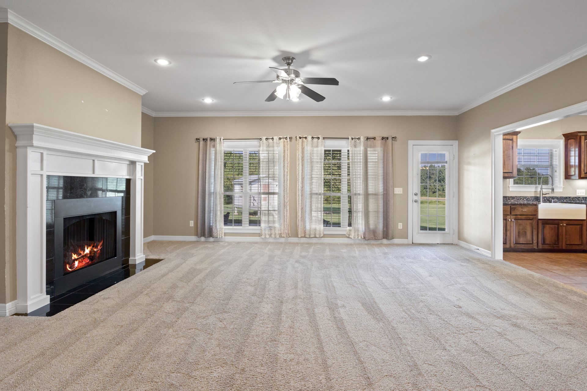 299 Private Road 54166