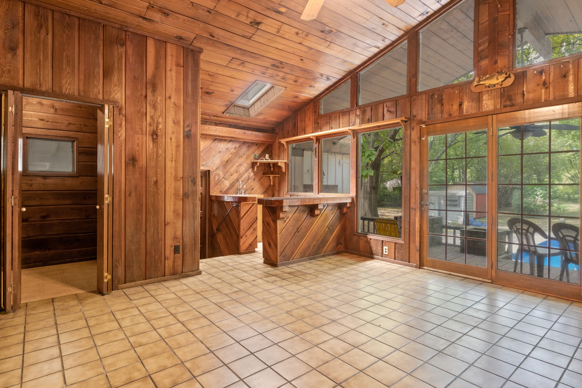 508 W 12th Street