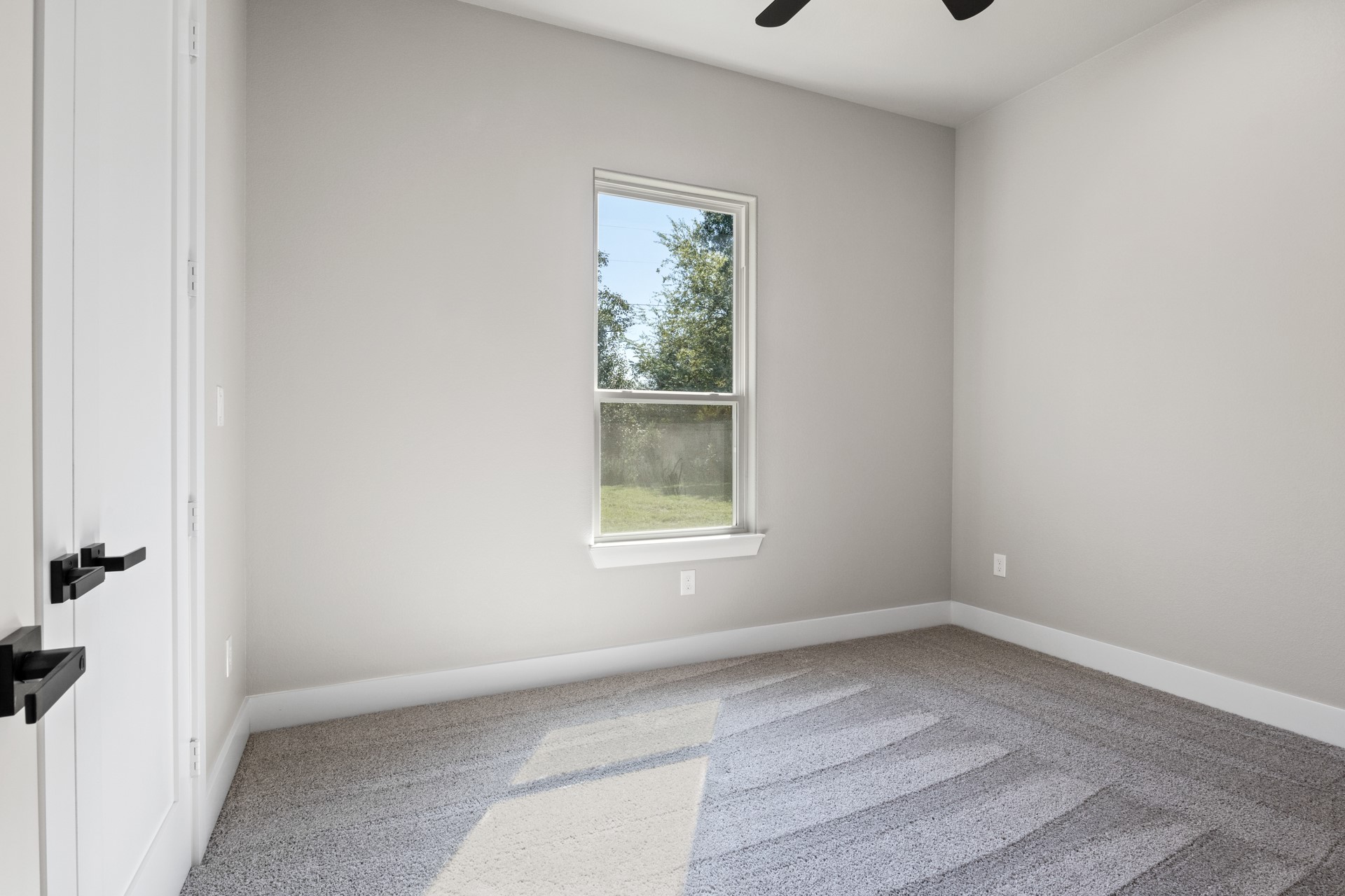 2732 Stone Hedge