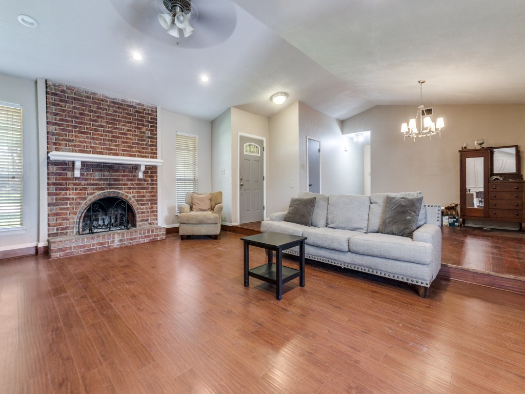 1714 Baylor Drive