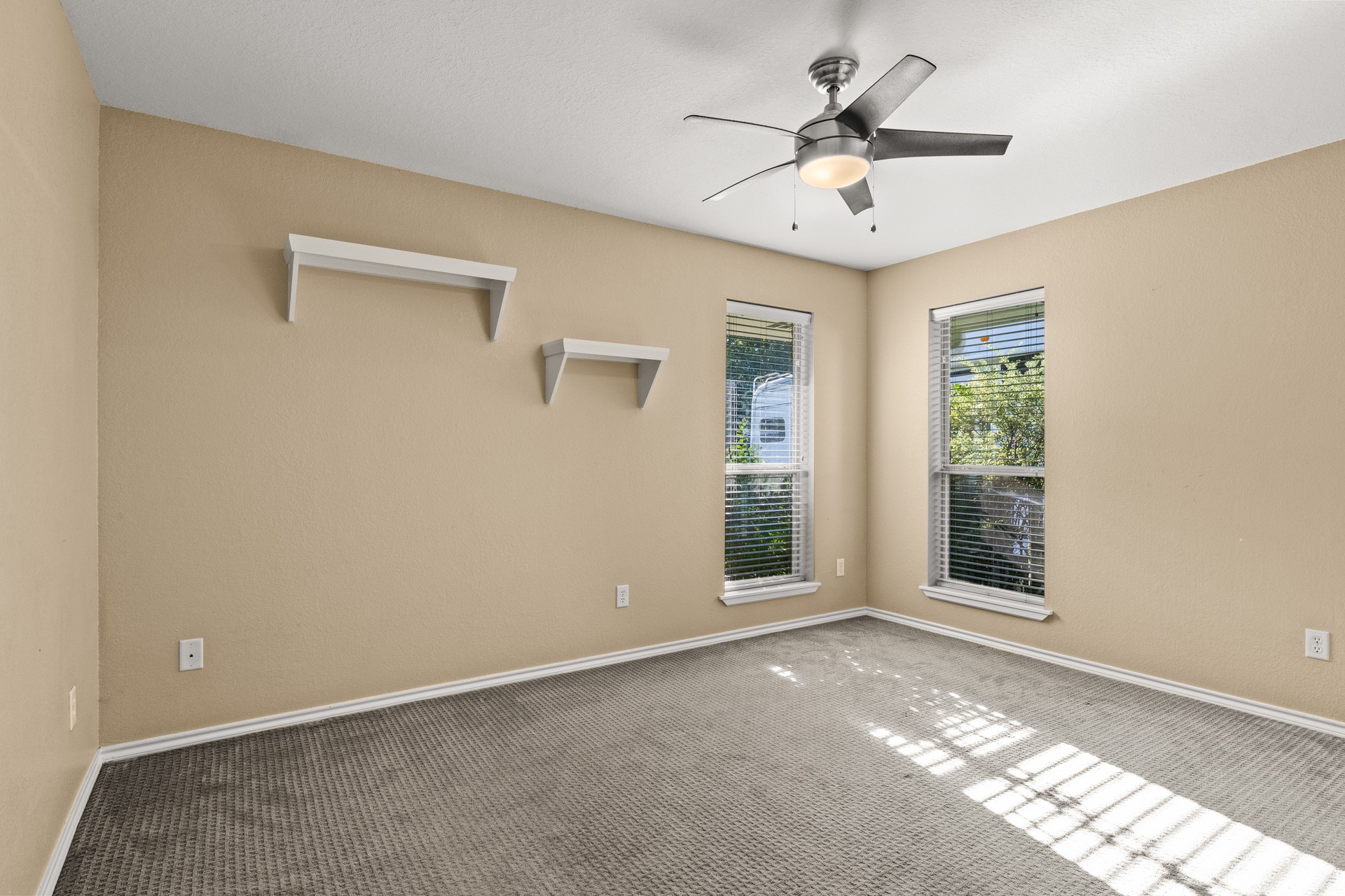 2301 S Williams Avenue