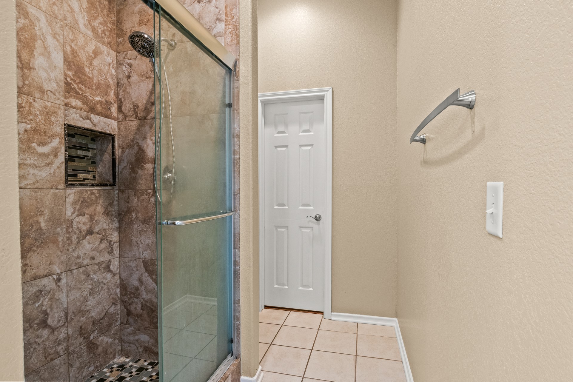 2301 S Williams Avenue