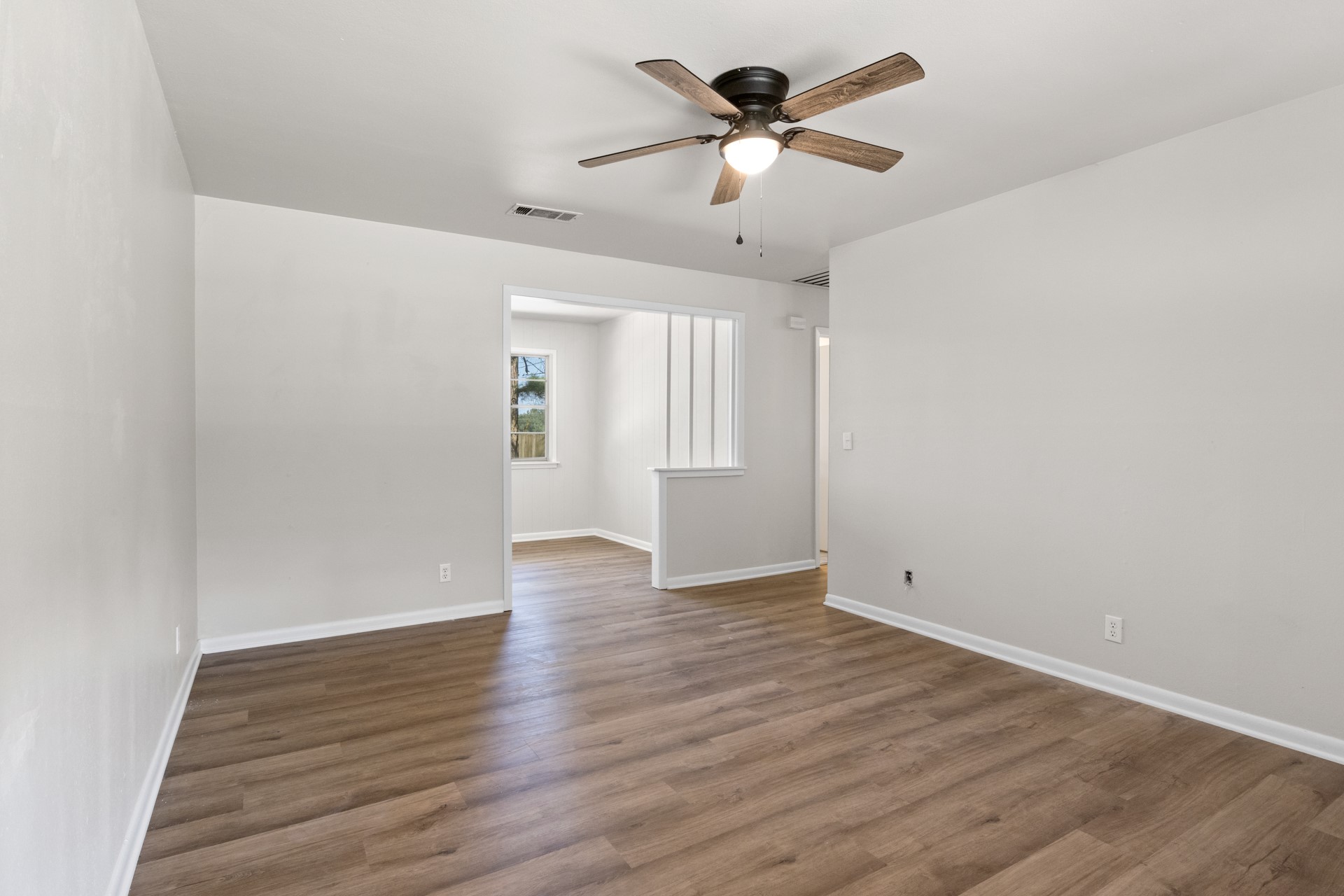 104 HILLTOP Drive