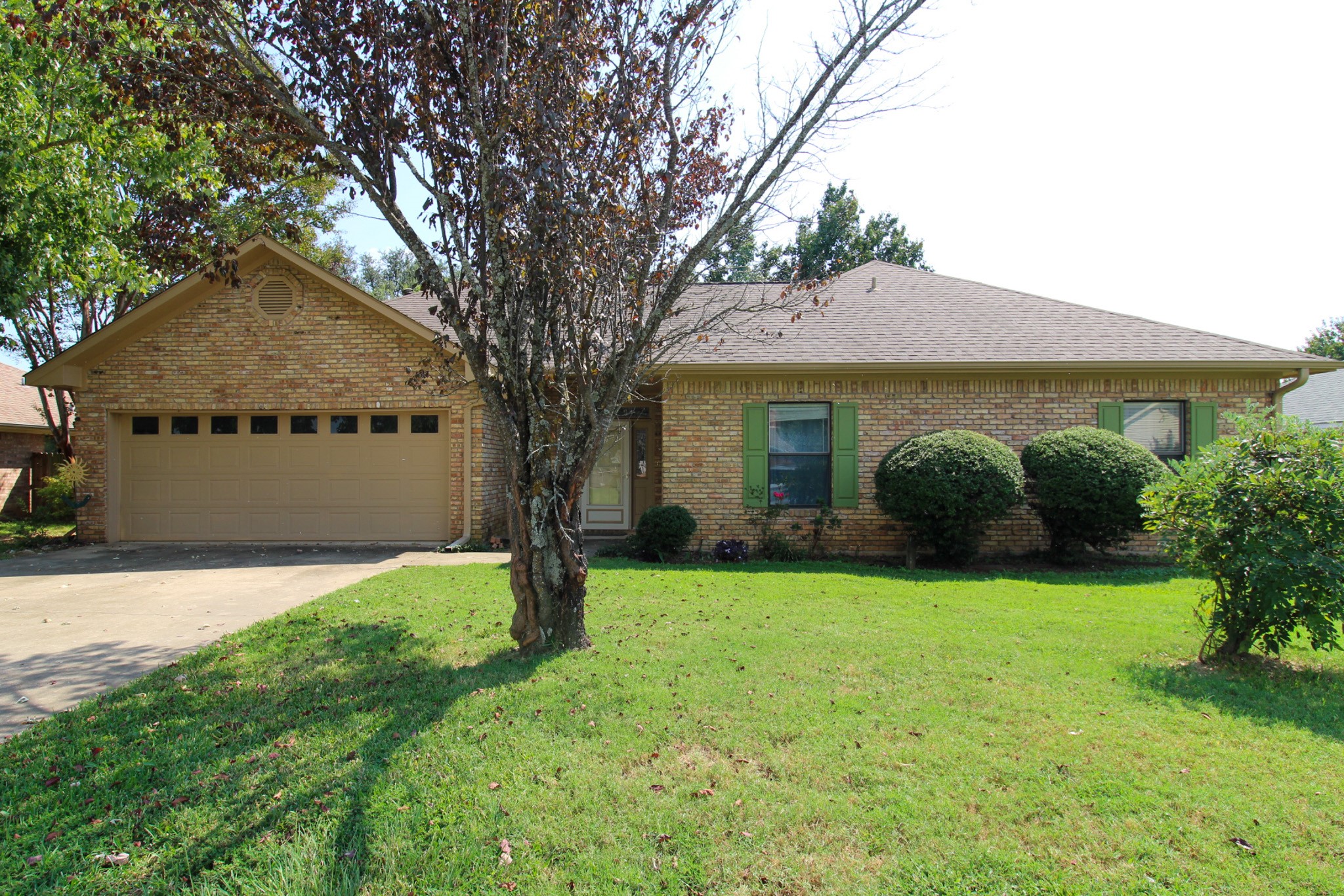 607 Mustang Drive