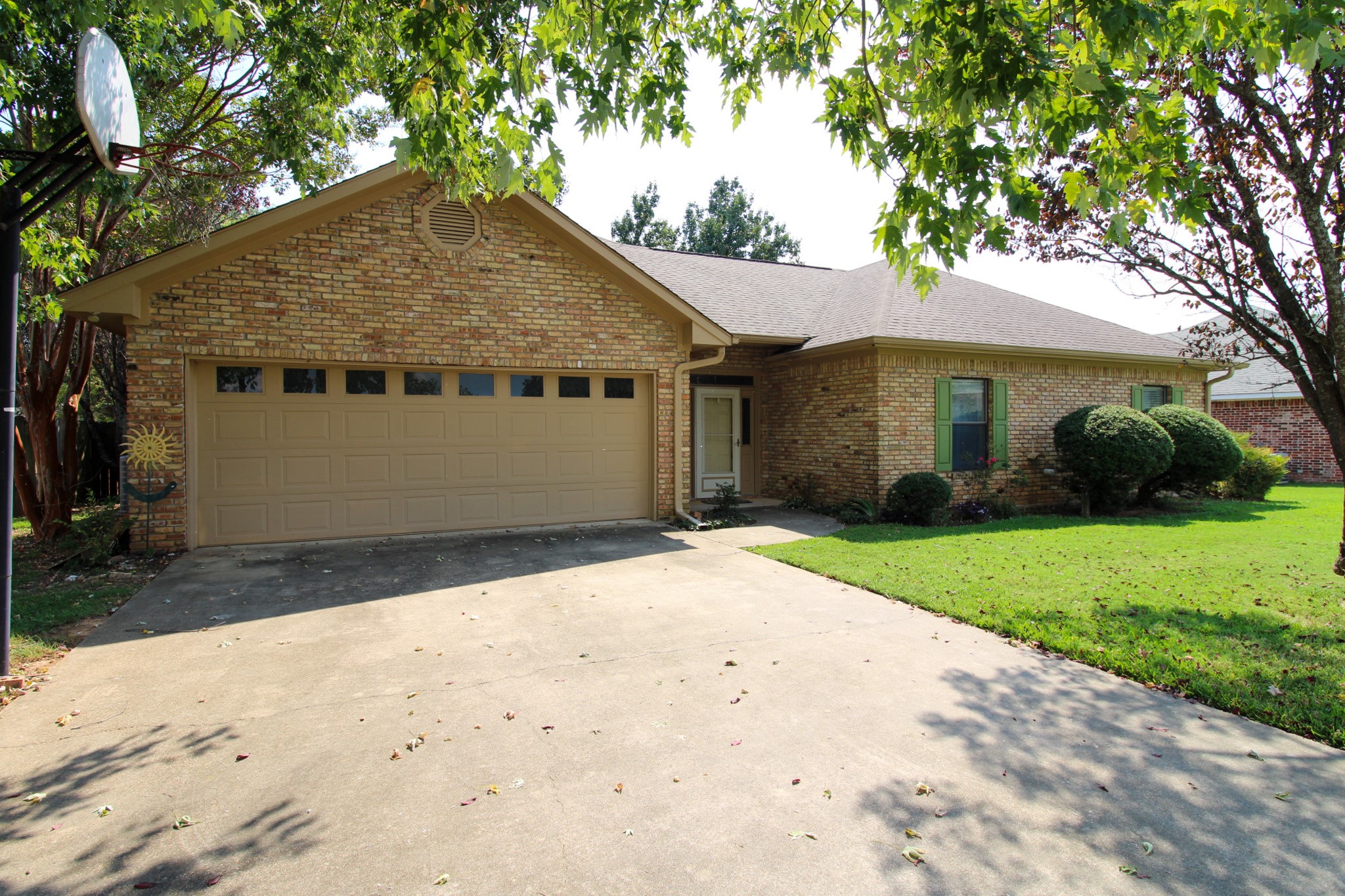 607 Mustang Drive