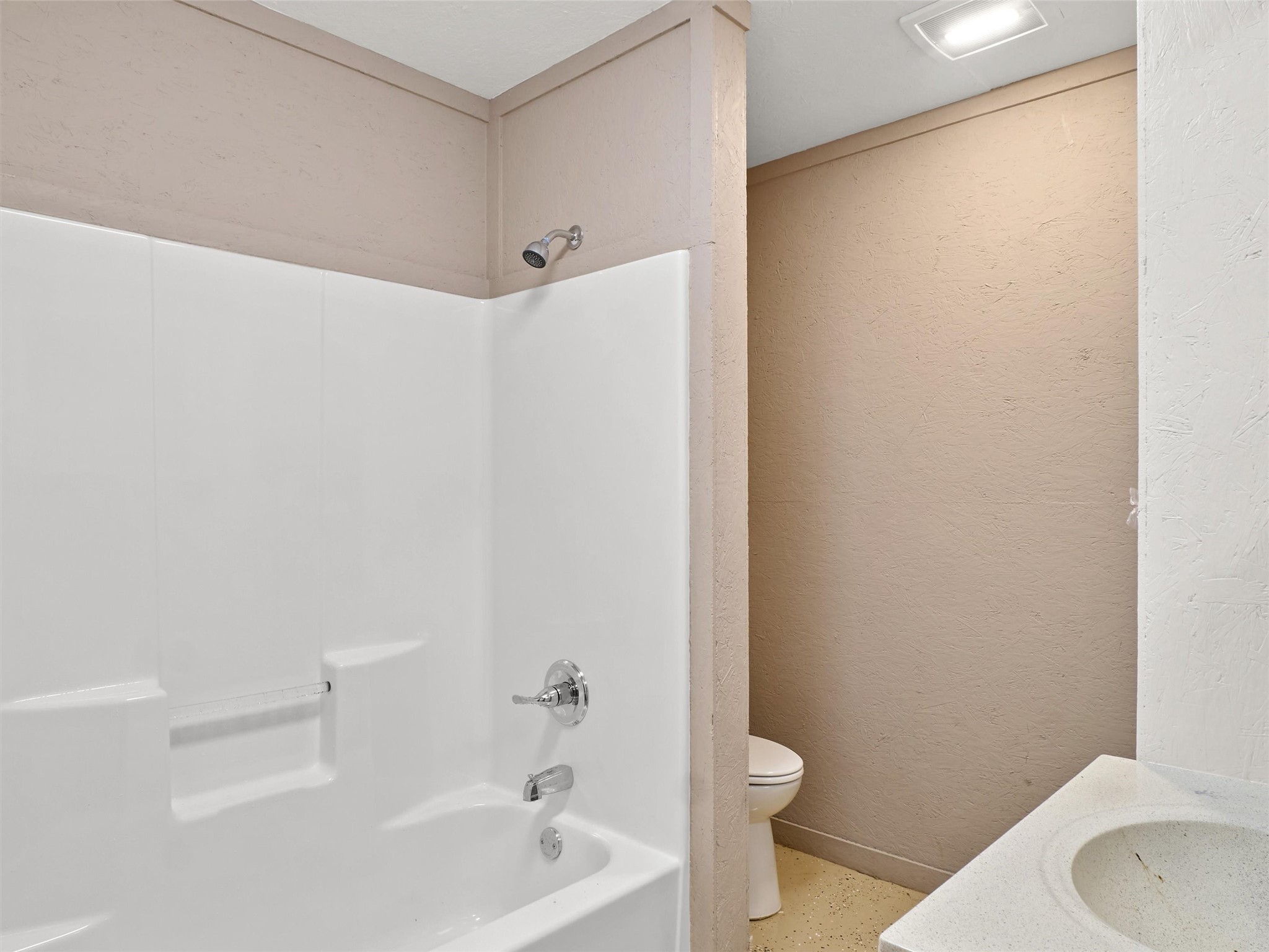 13025 FARM TO MARKET 130