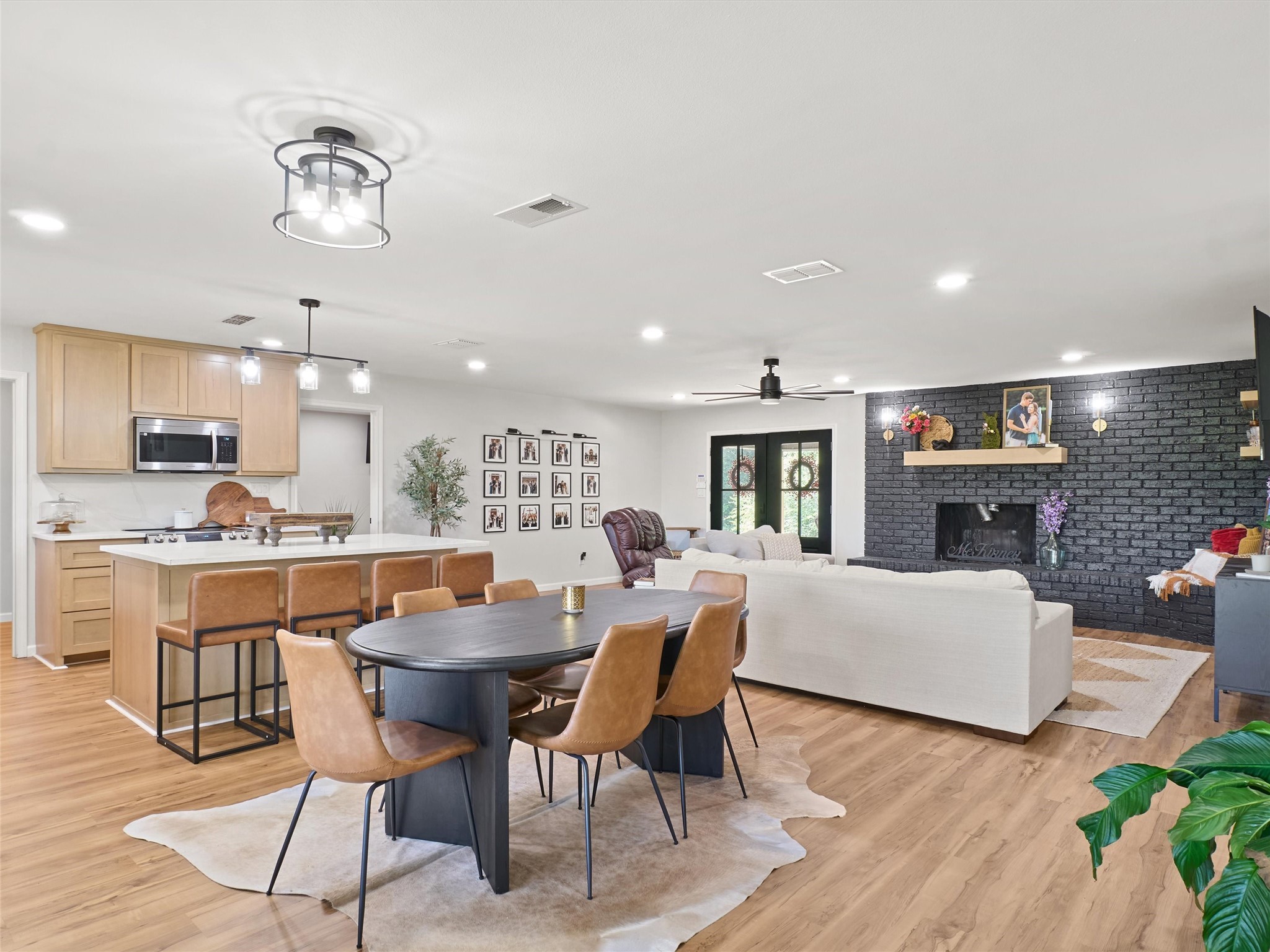 13025 FARM TO MARKET 130