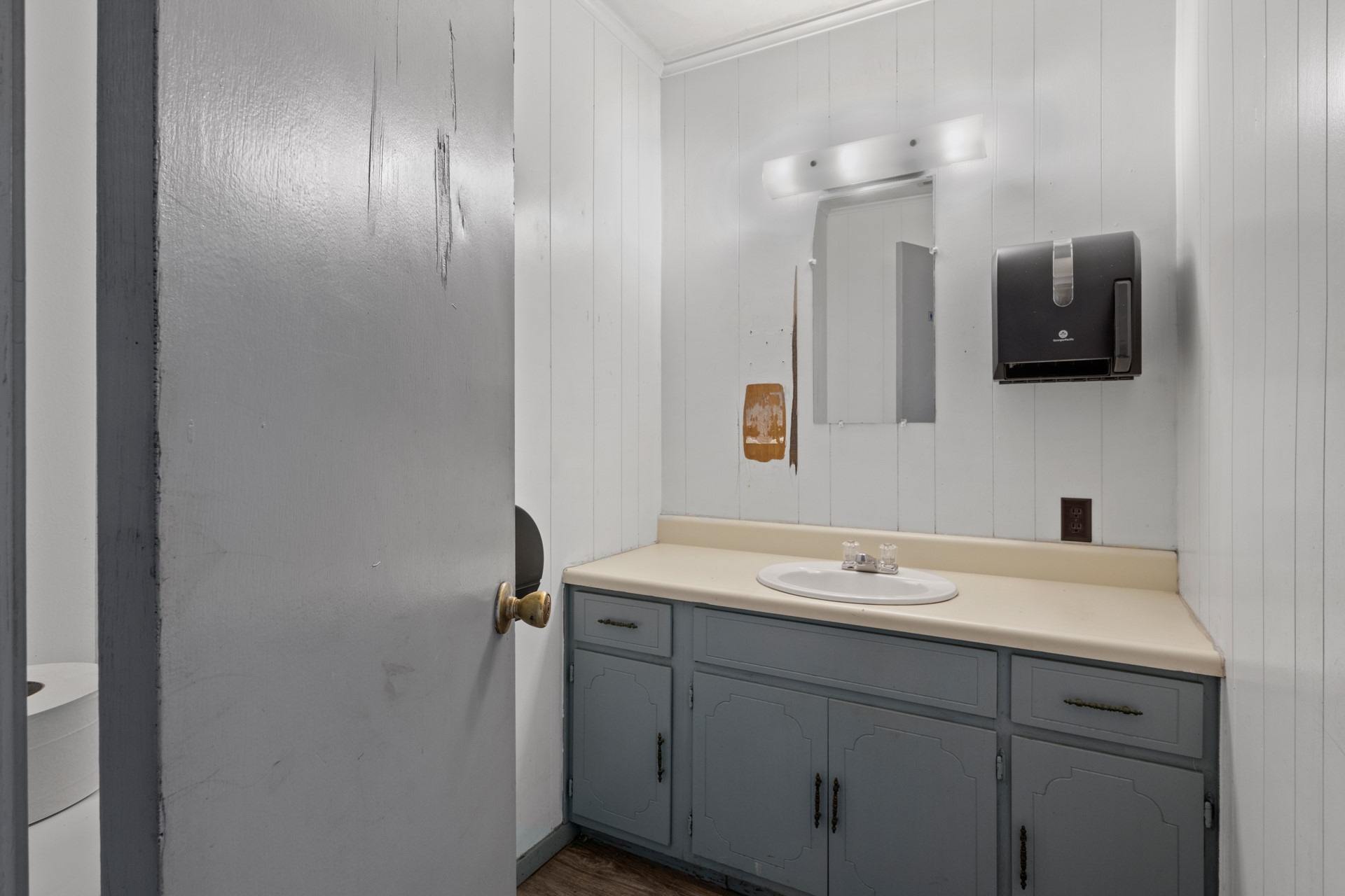 450 County Road 1312