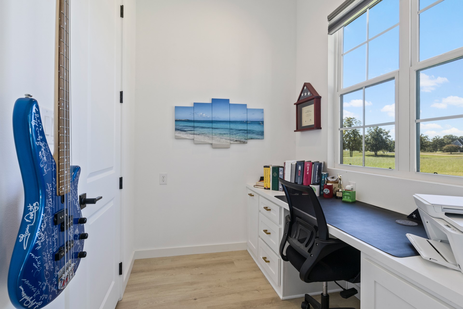 453 Private Road 2712