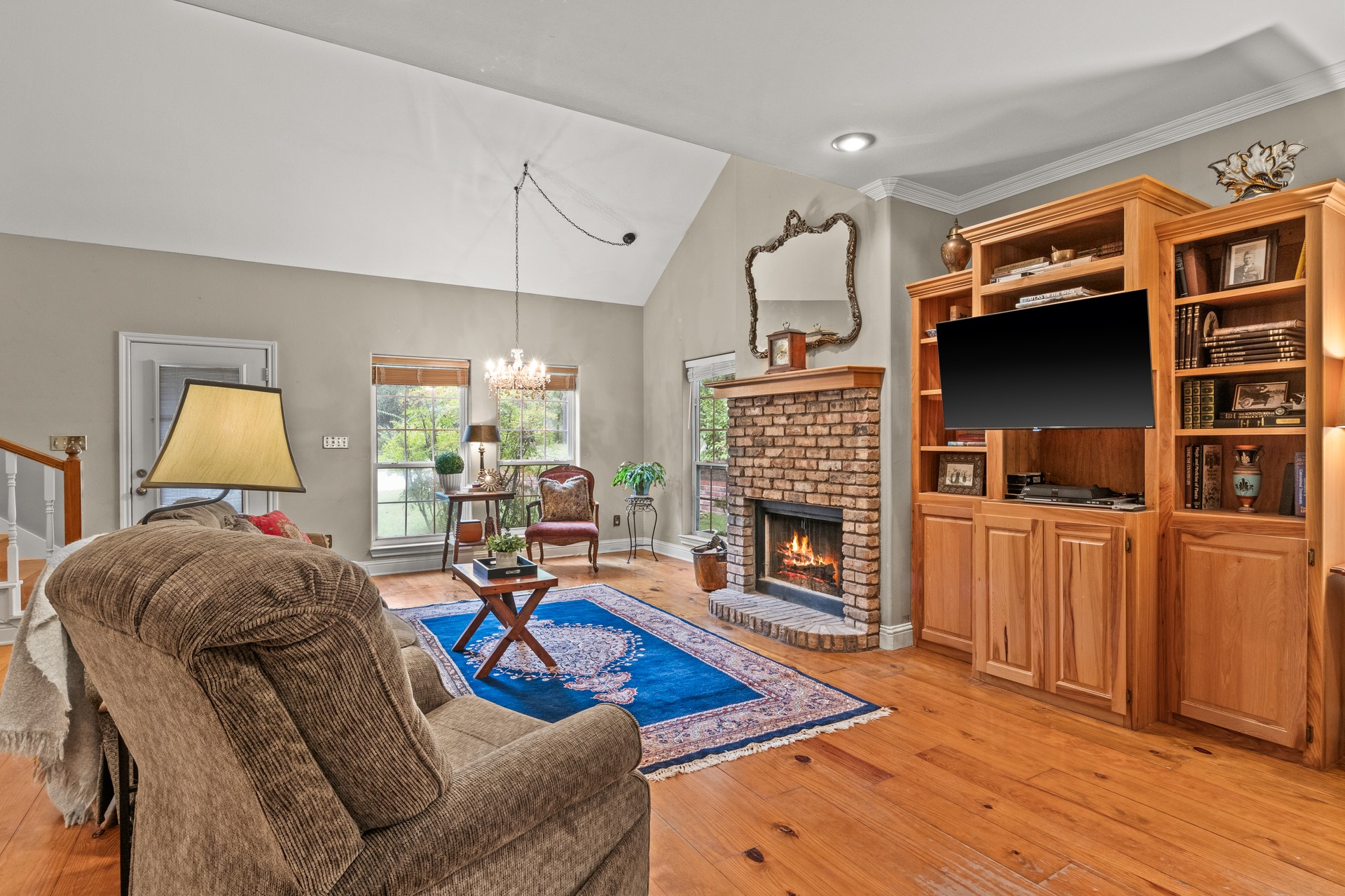 100 Private Road 4303