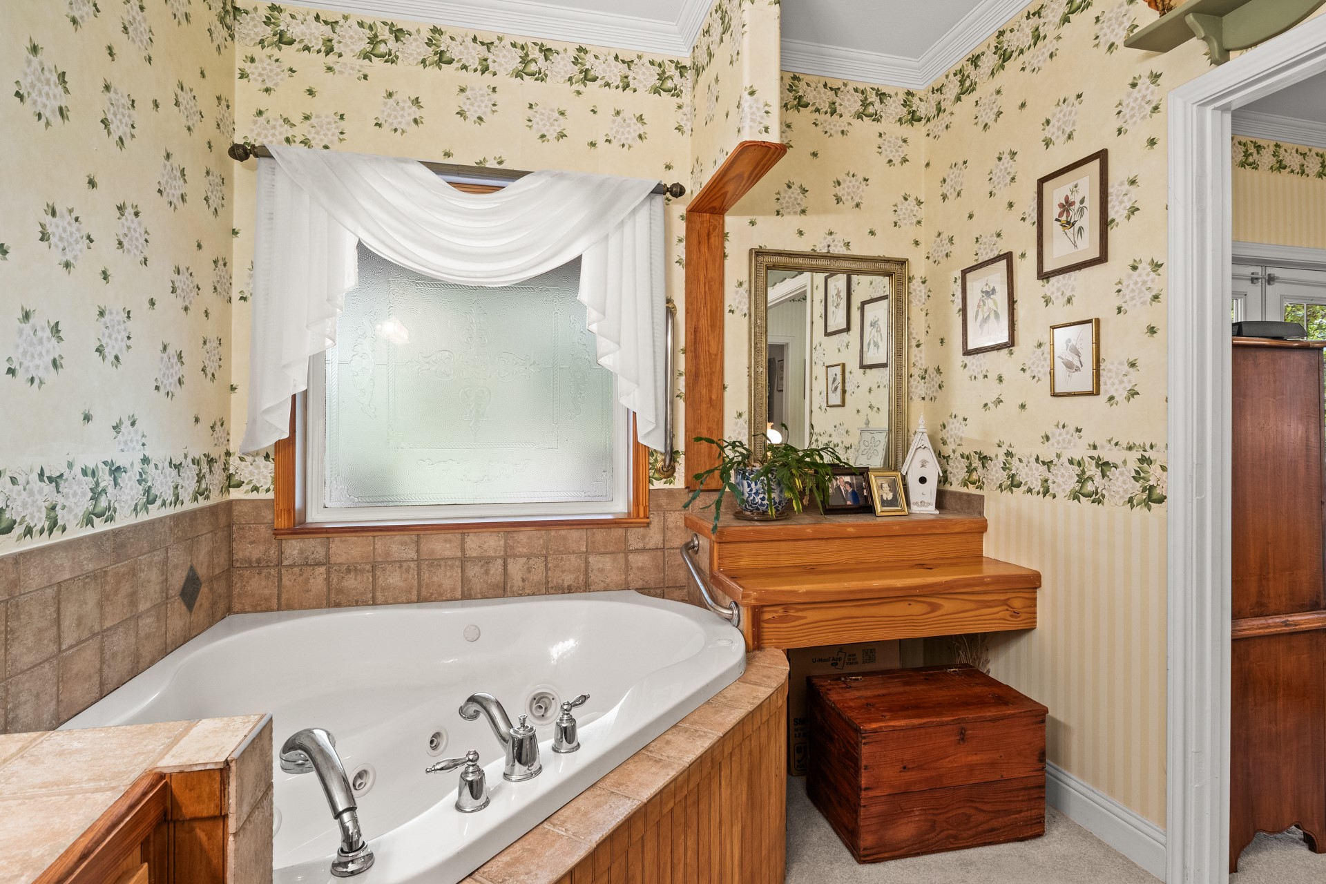 100 Private Road 4303