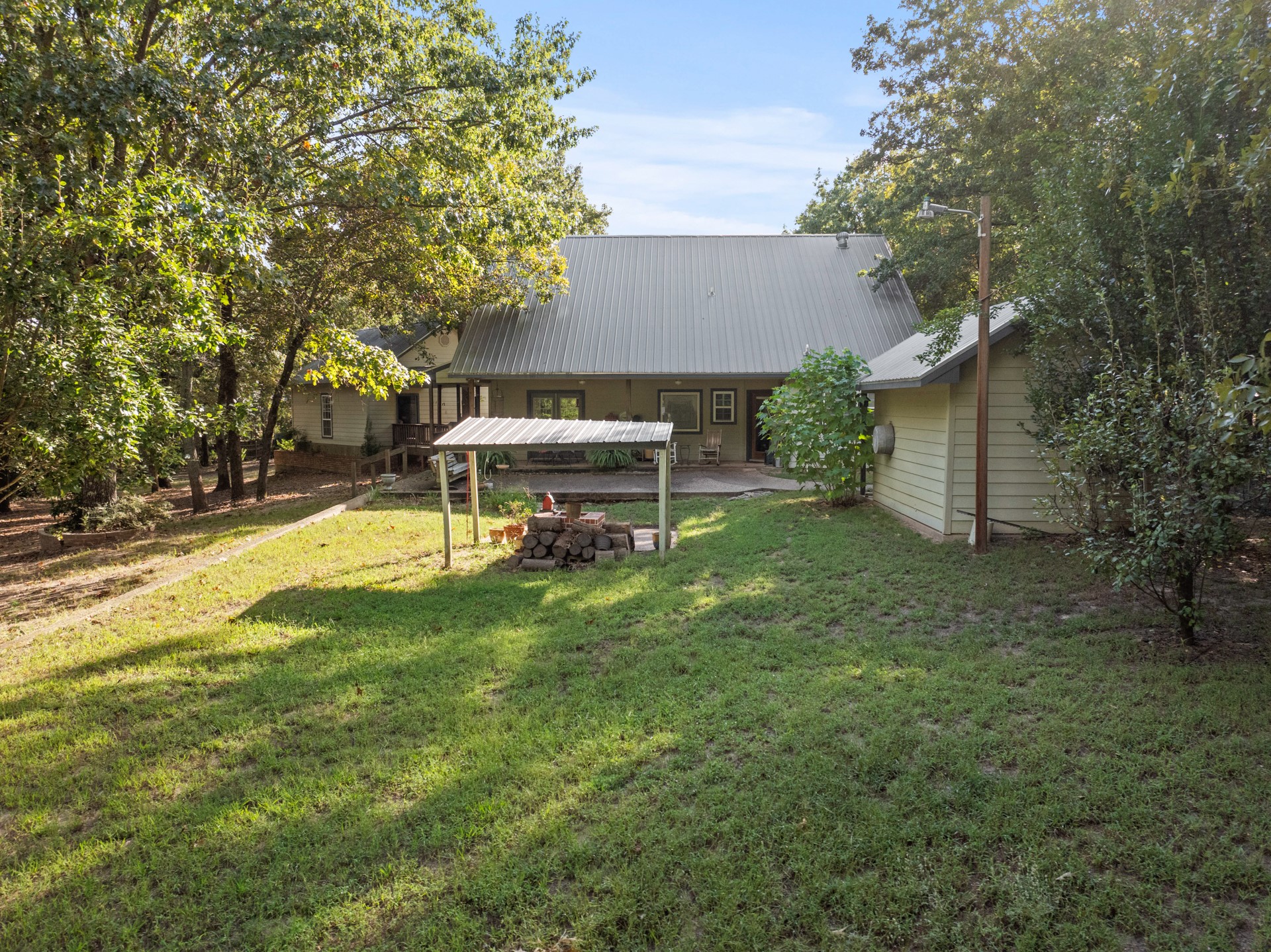 100 Private Road 4303