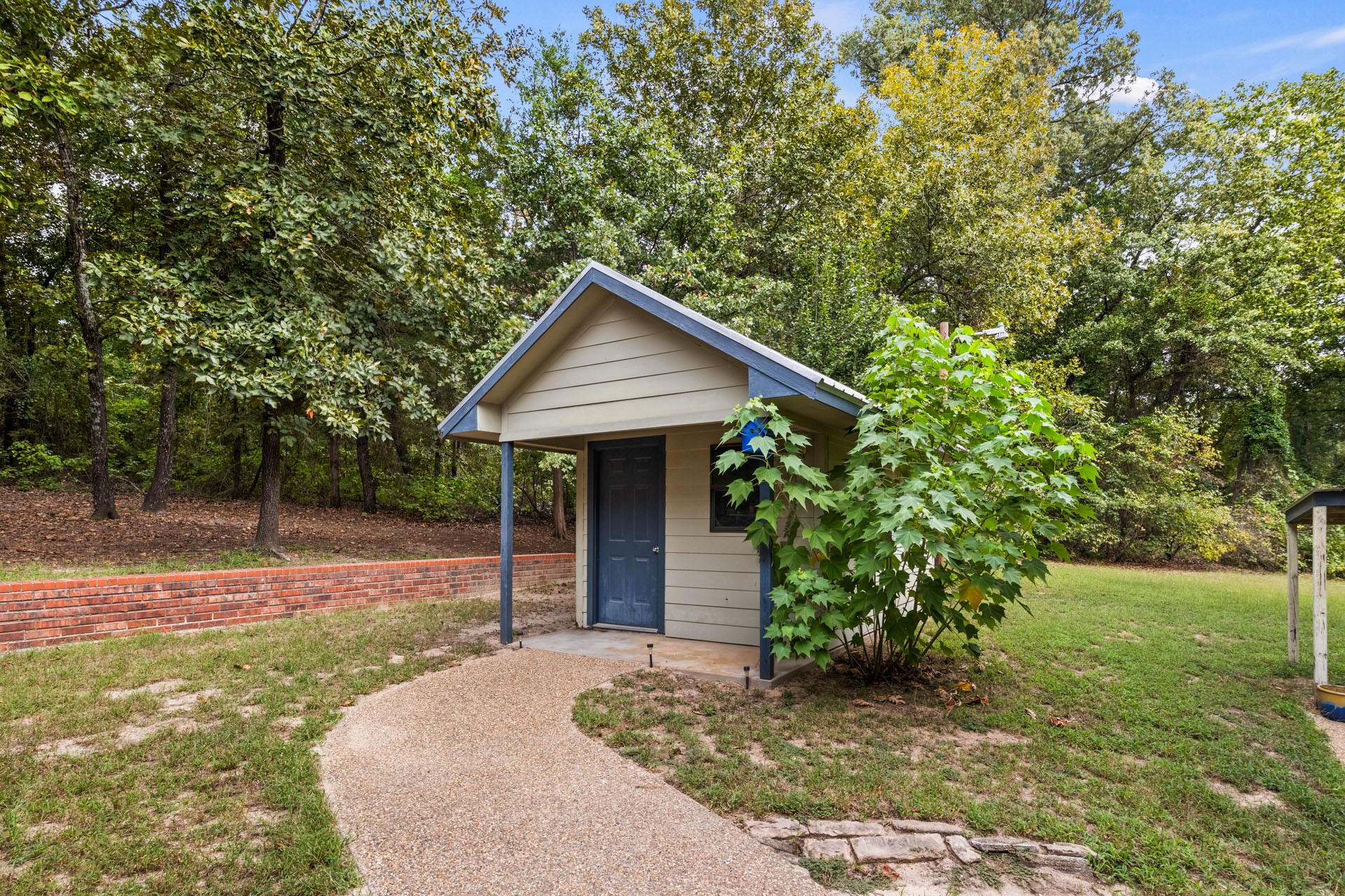 100 Private Road 4303