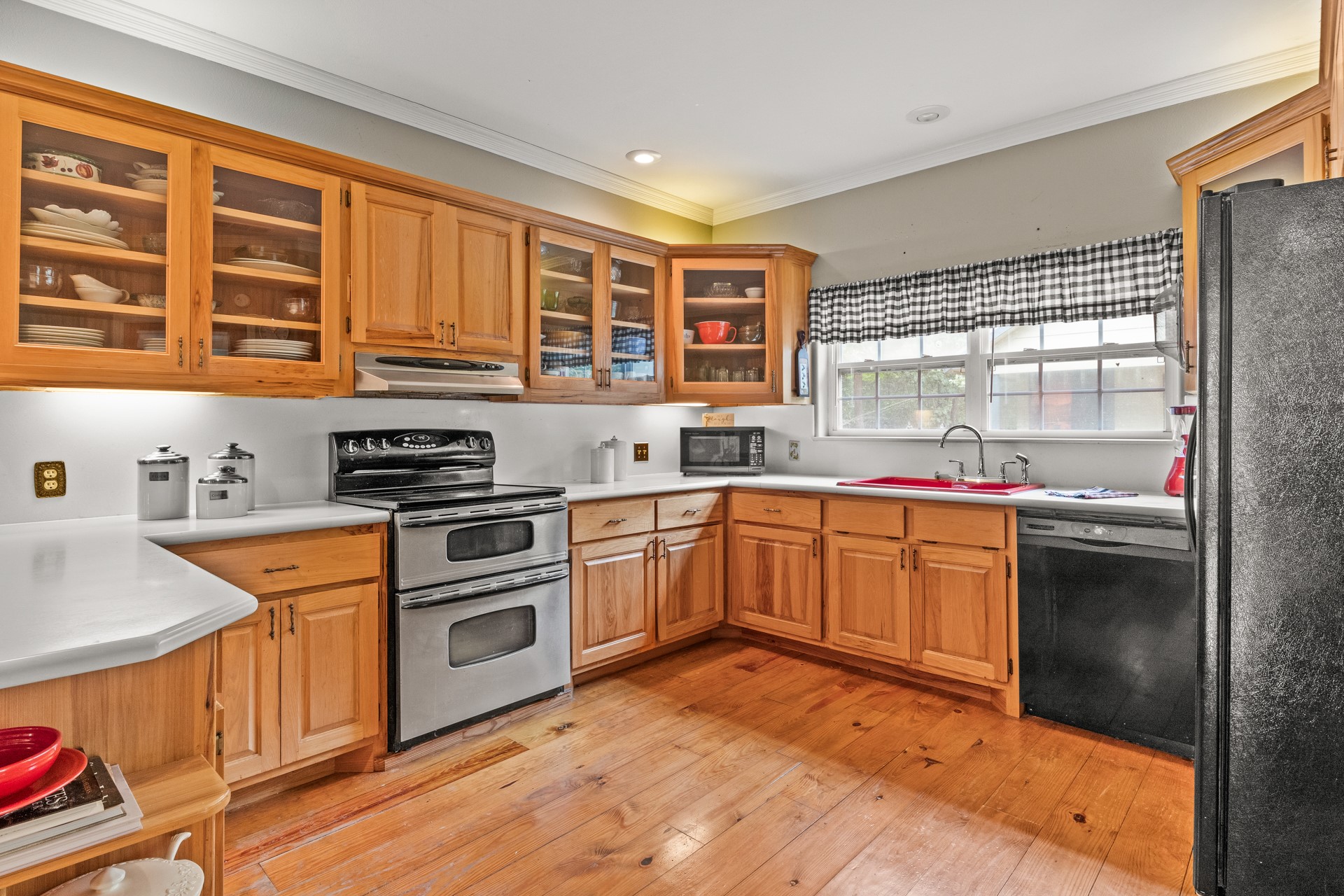 100 Private Road 4303