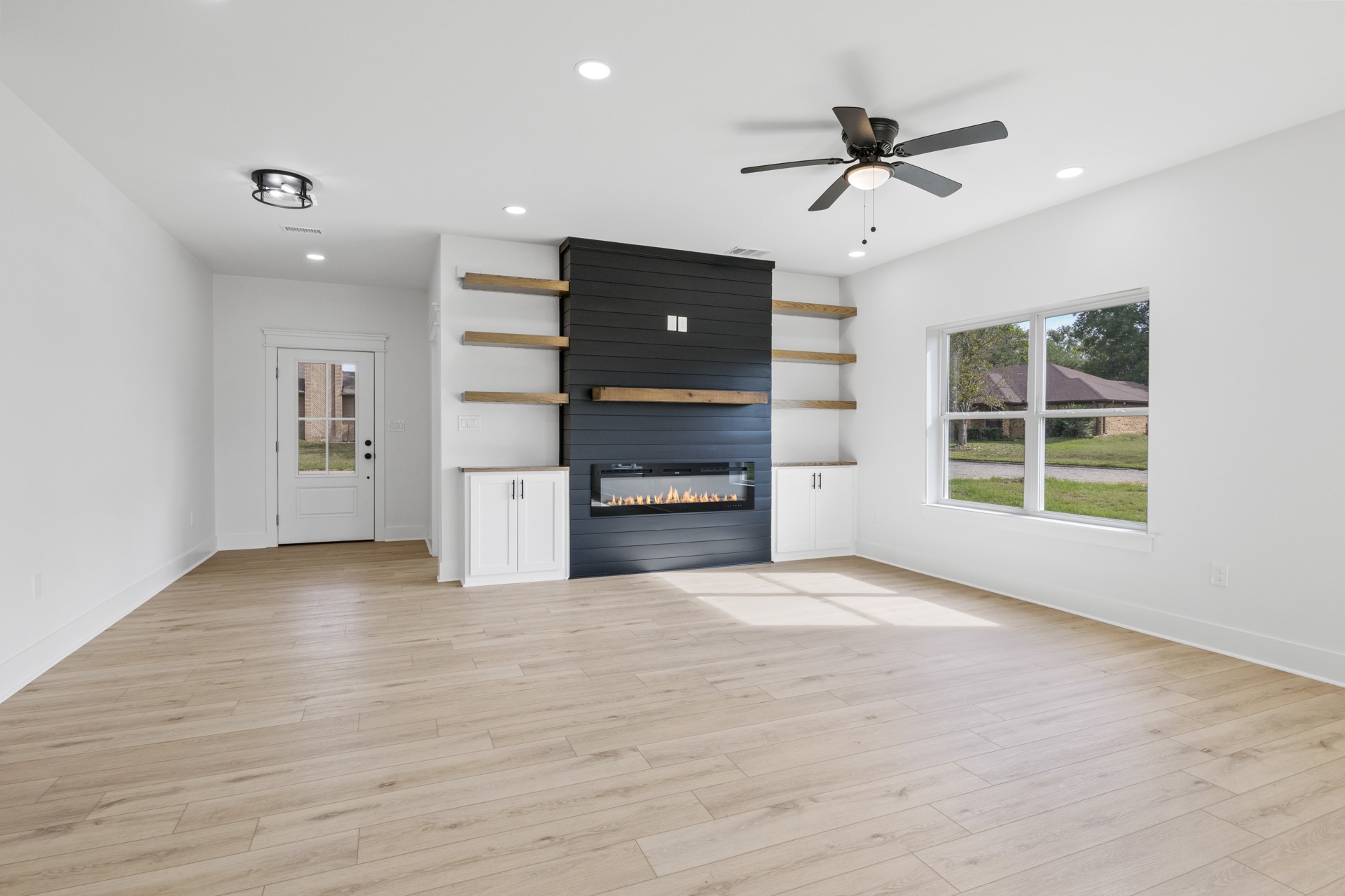 2408 Matthew Drive