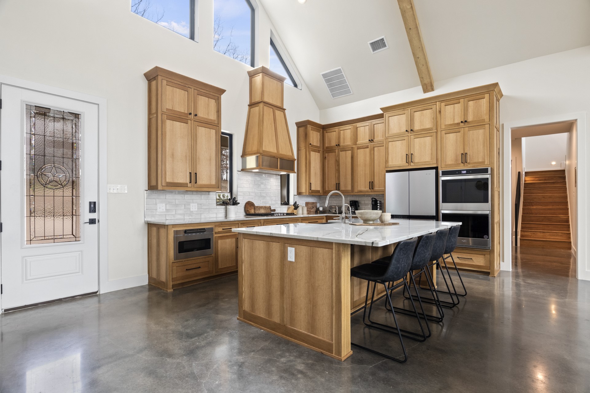 208 County Road 2129