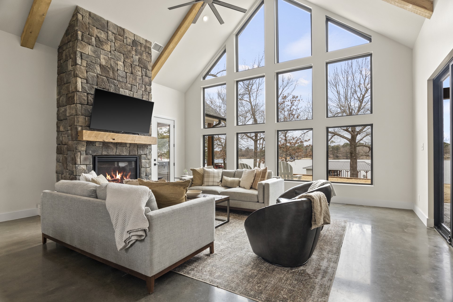 208 County Road 2129