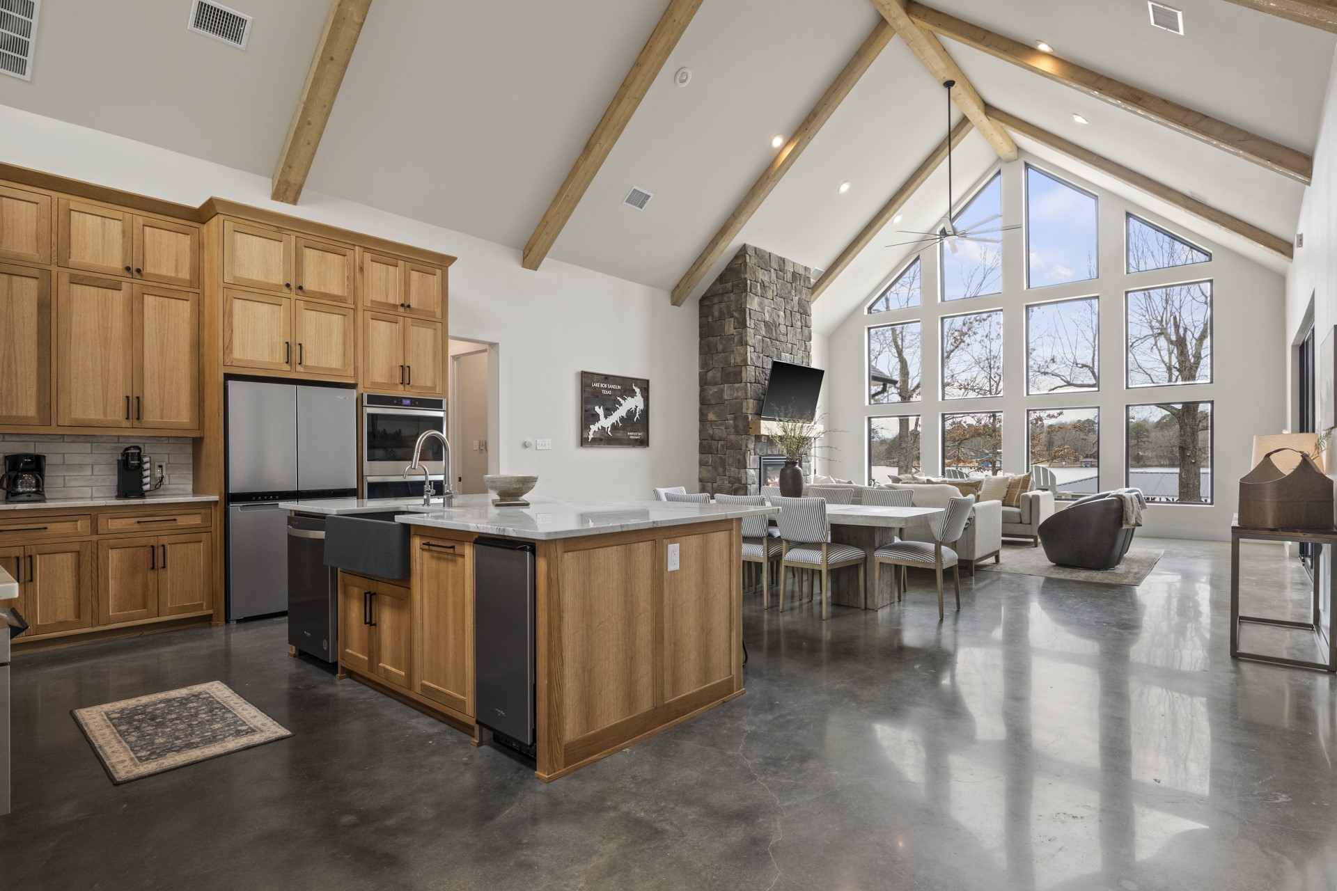 208 County Road 2129