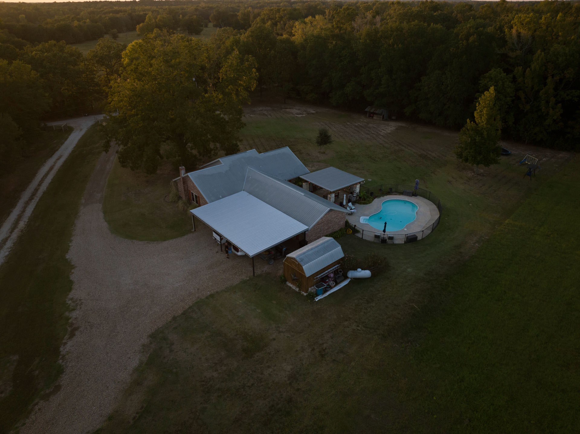 1663 County Road 1405