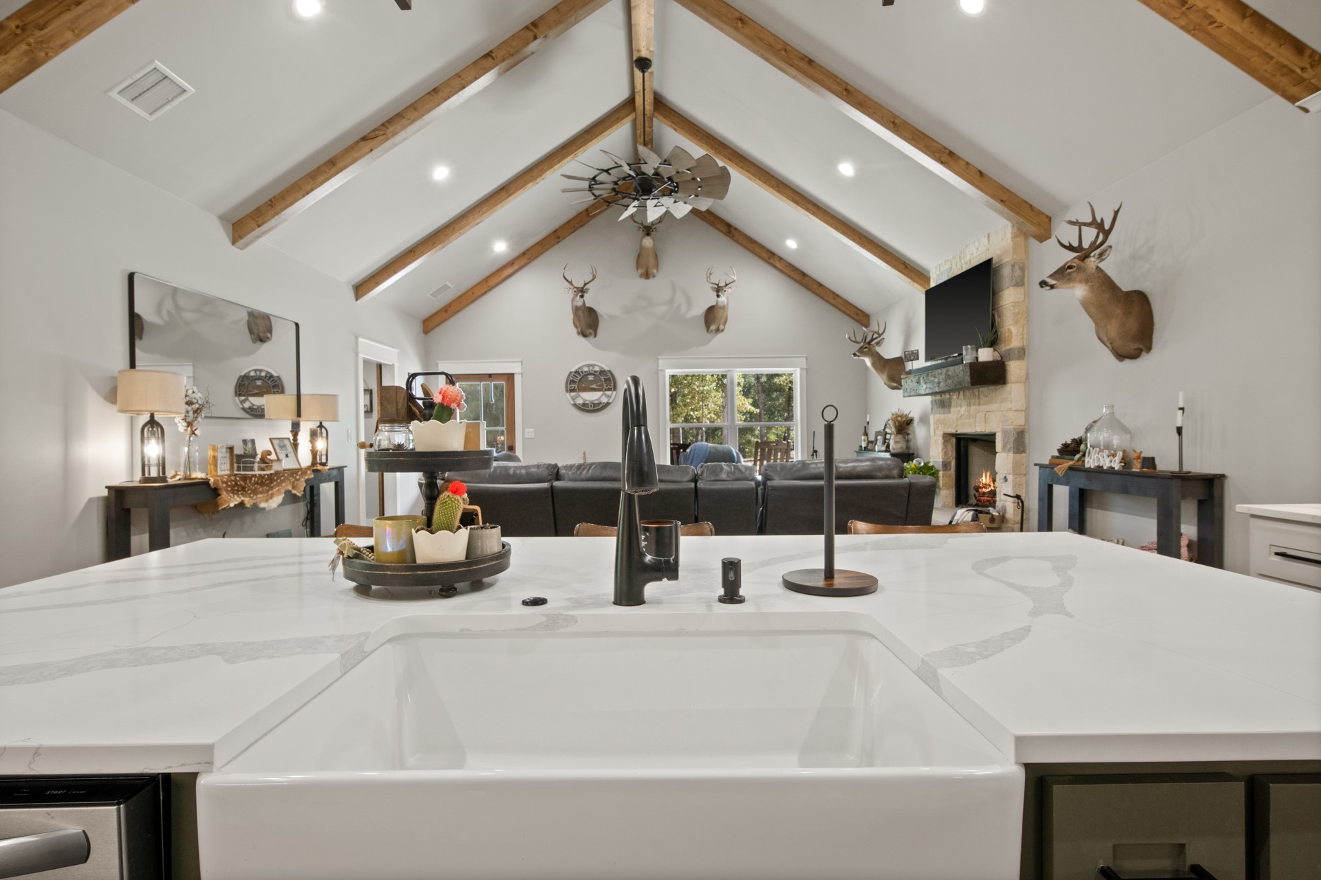 3465 County Road 1360