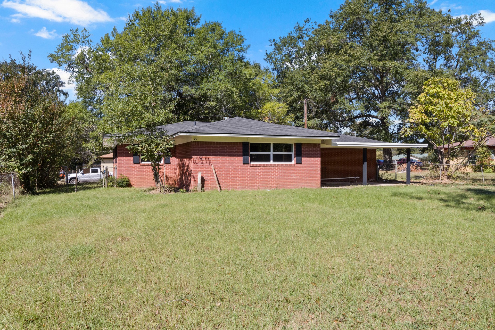 312 Willow Street