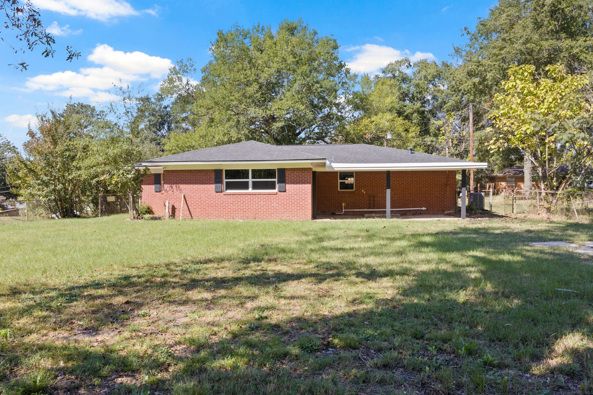 312 Willow Street
