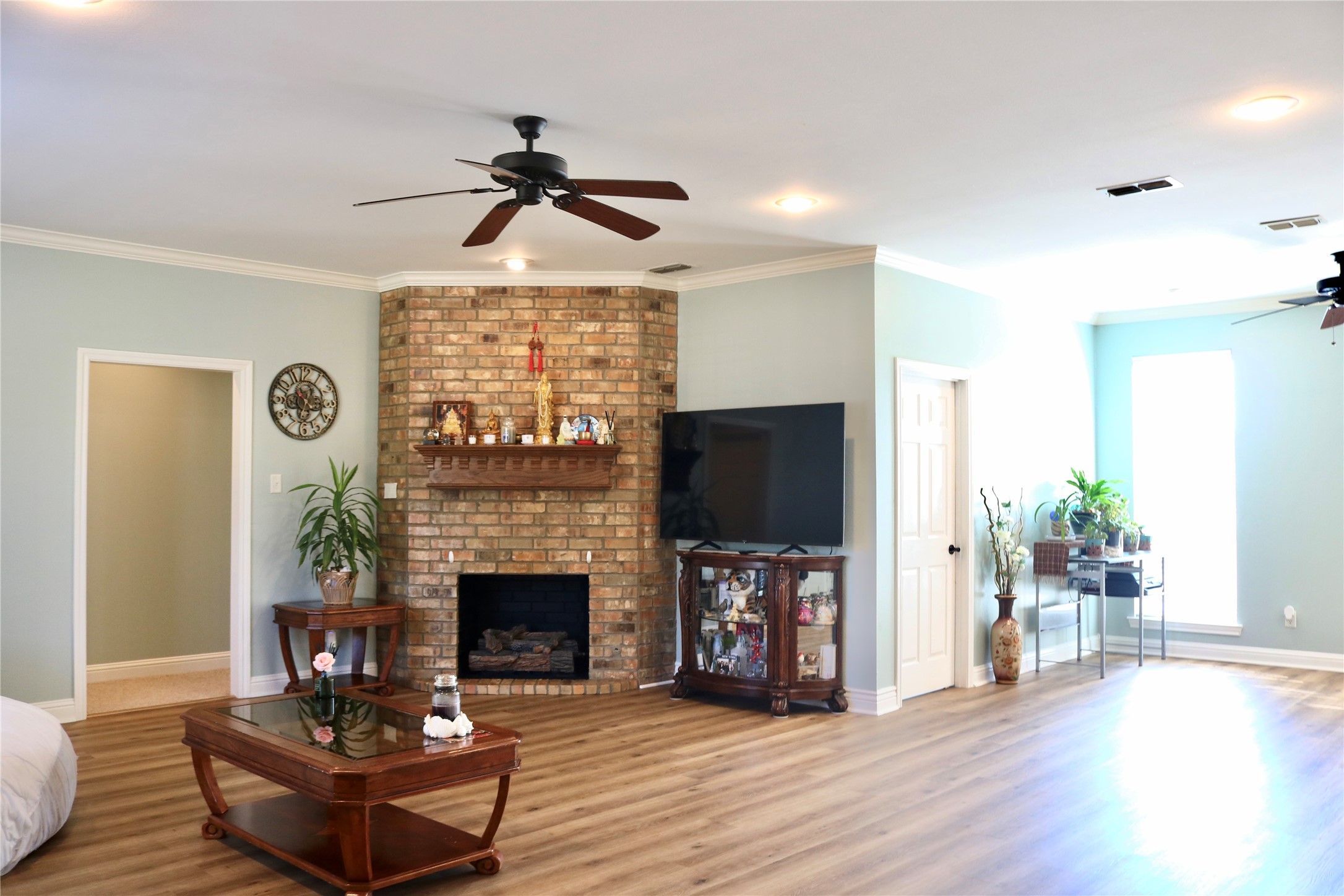 100 County Road 1132