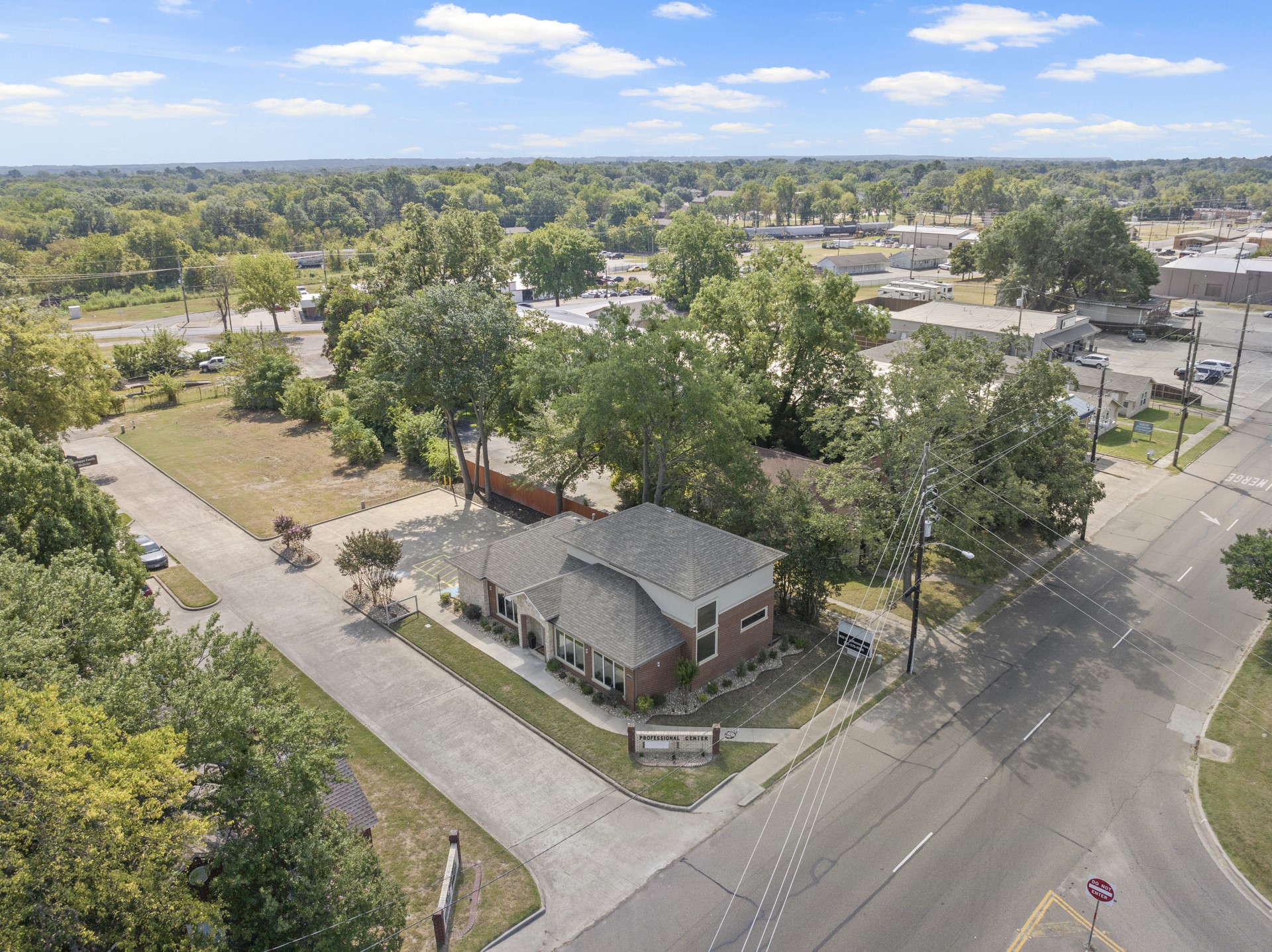 802 N Jefferson