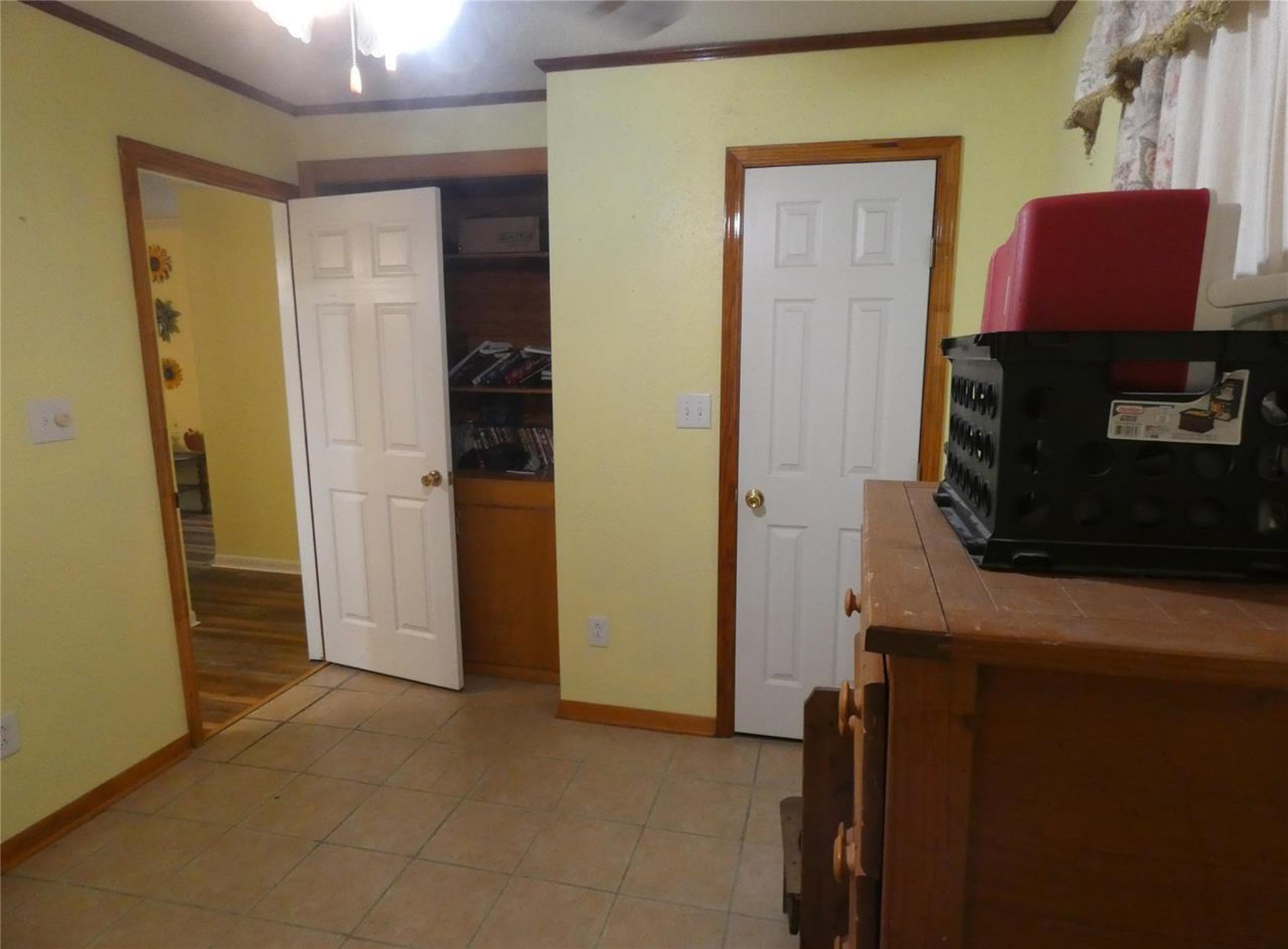 1637 County Road 1362