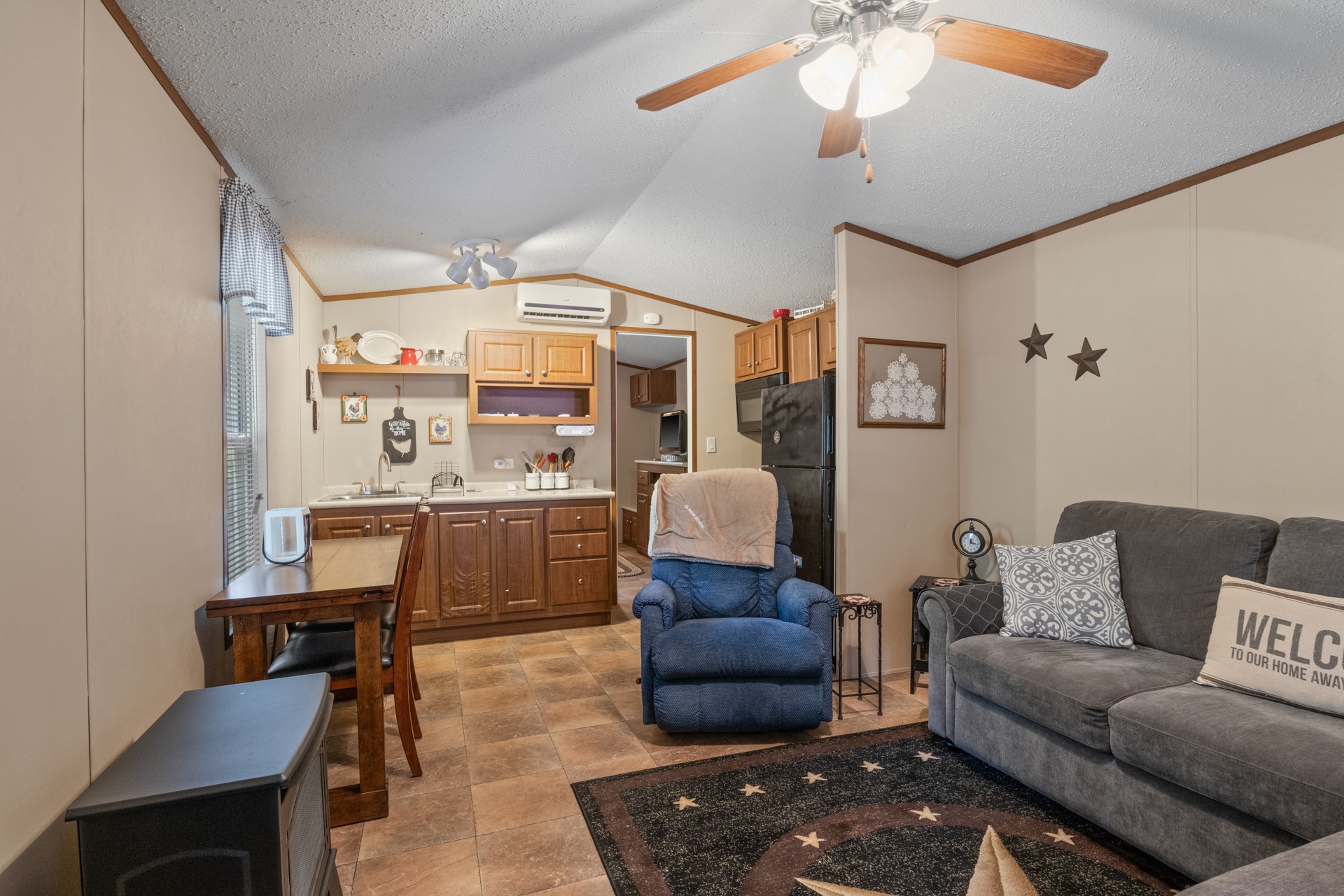 1114 County Road 3430