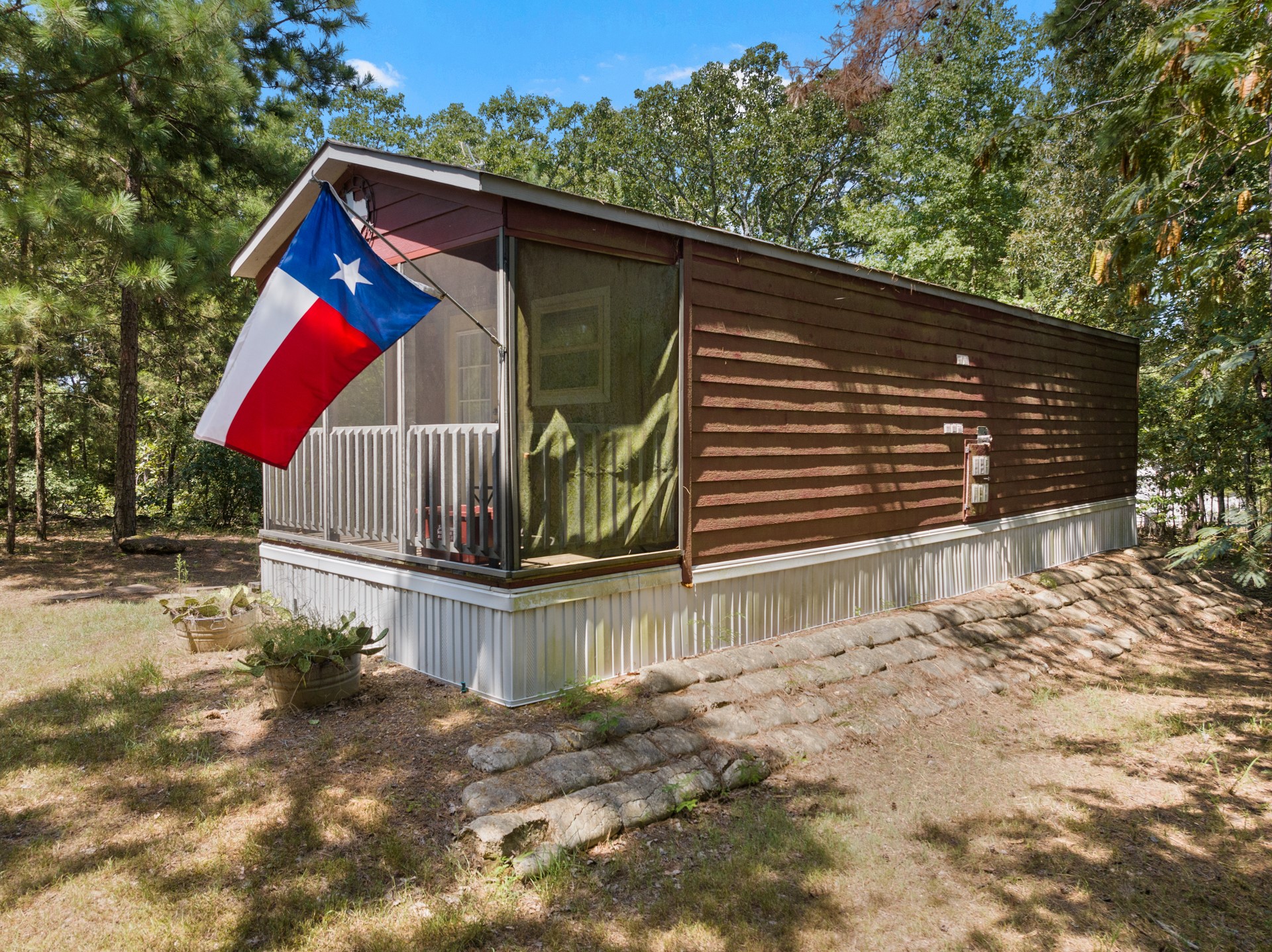 1114 County Road 3430