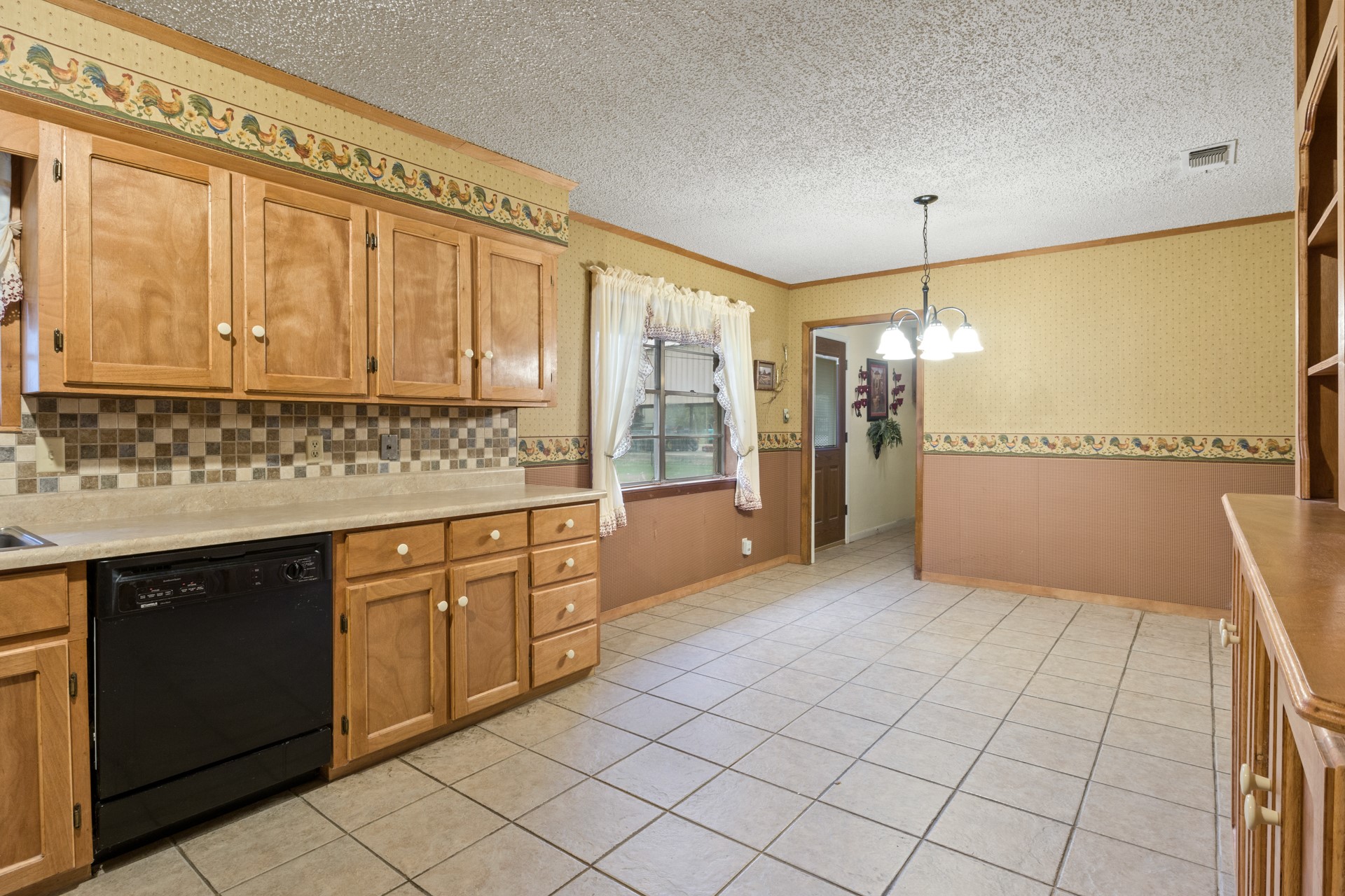 229 County Road 3215