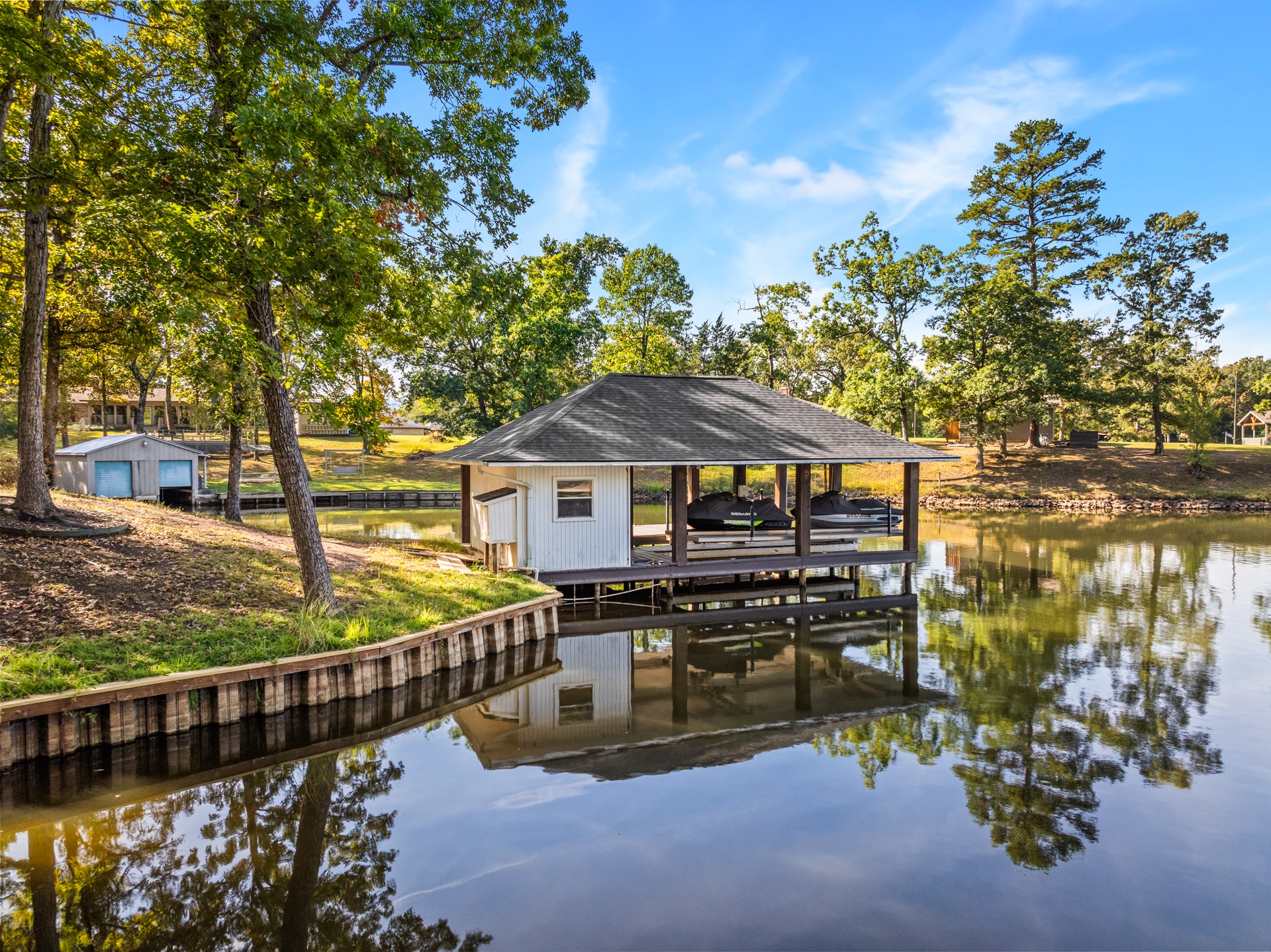 78 County Road 2137
