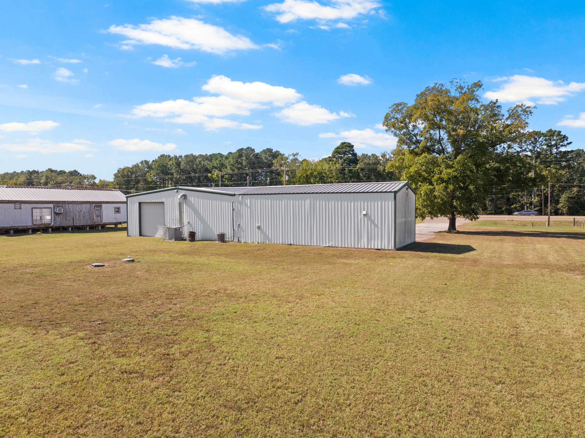 9108 N US Hwy 271