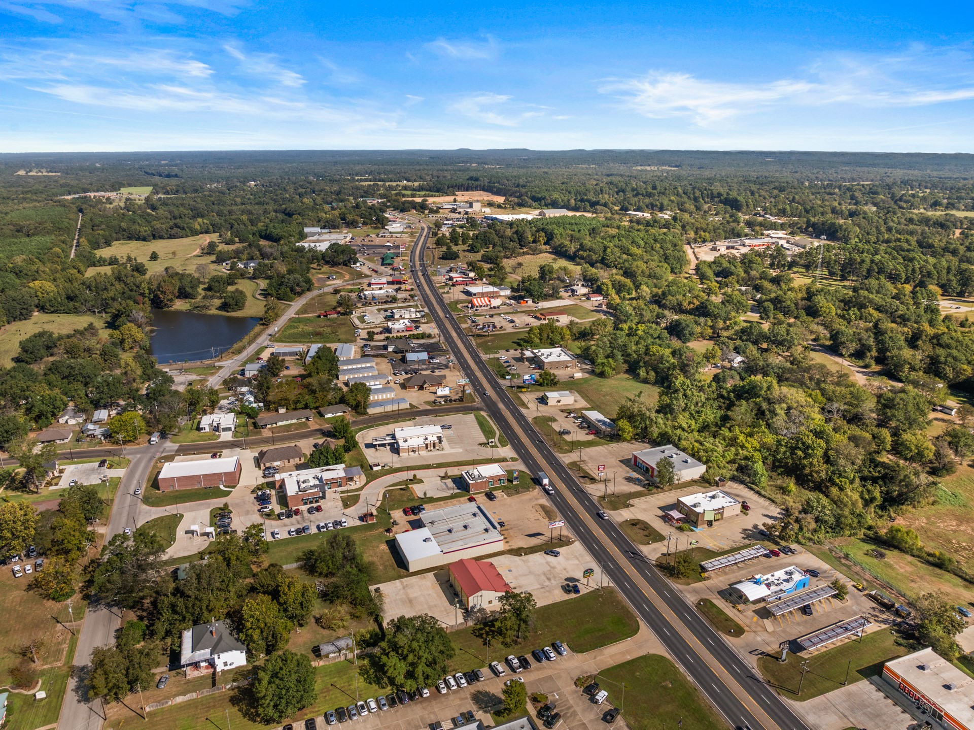 717 N US Hwy 271