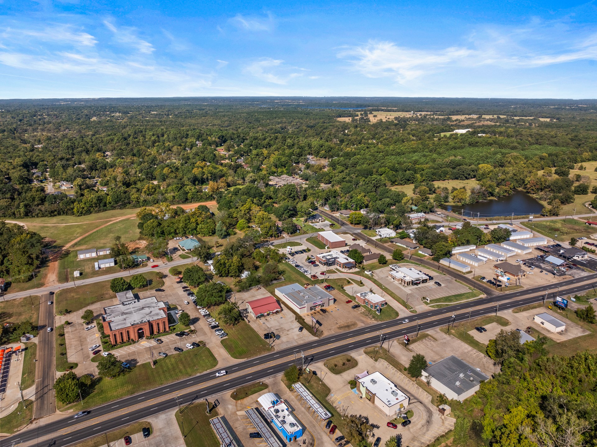 717 N US Hwy 271
