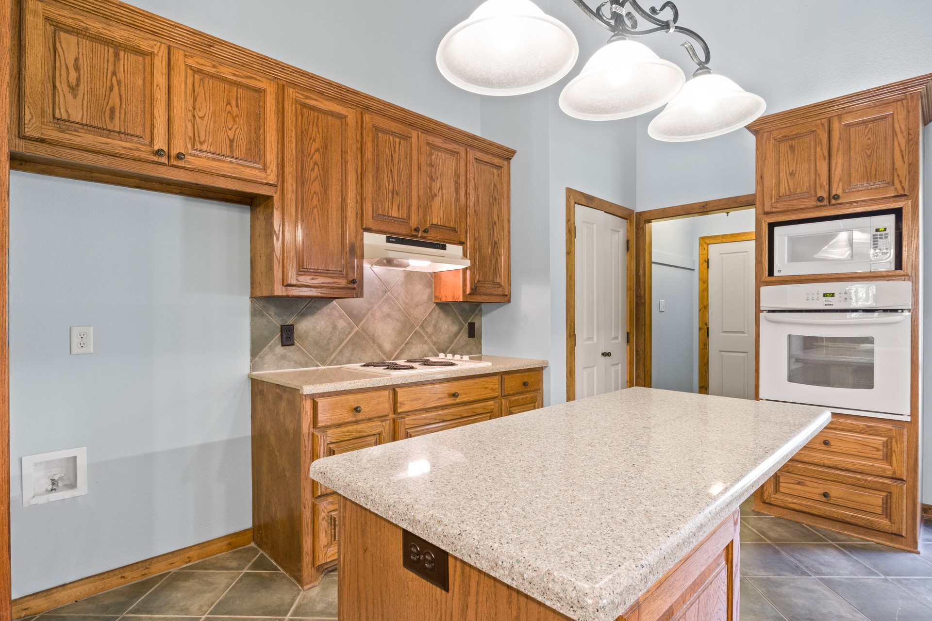 153 County Road 2433