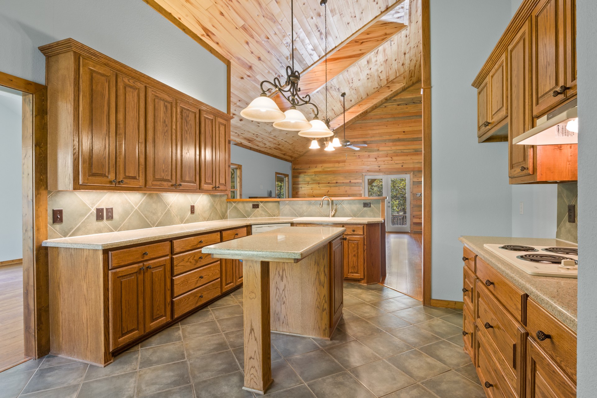 153 County Road 2433