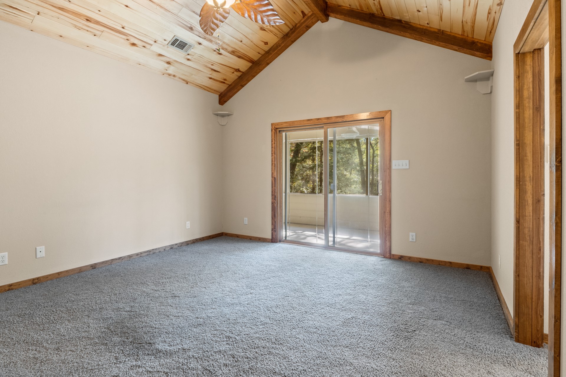 153 County Road 2433