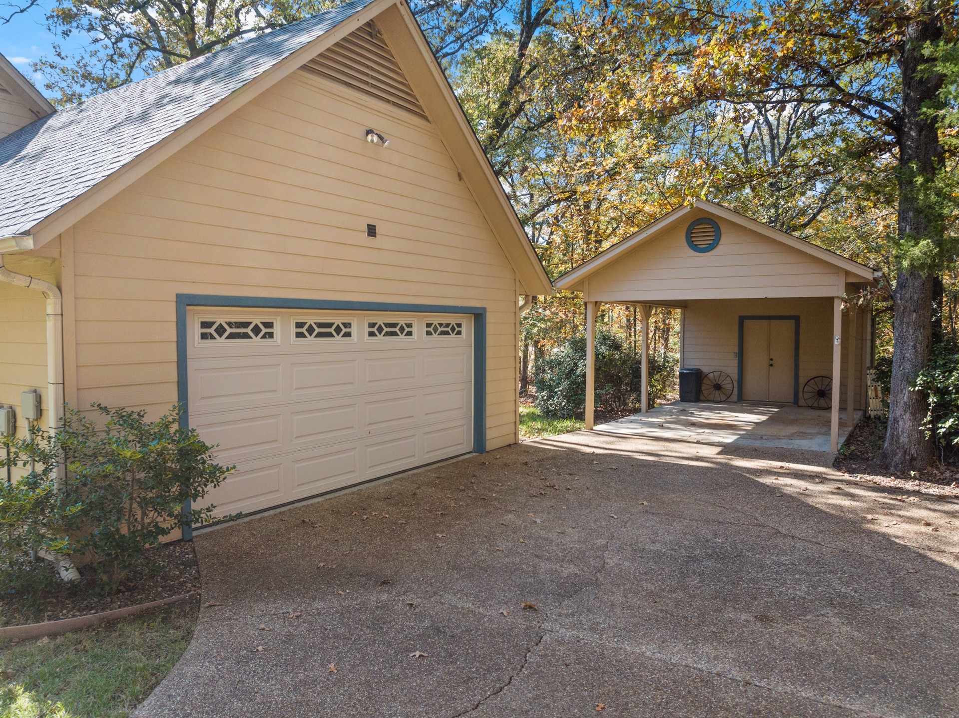 153 County Road 2433