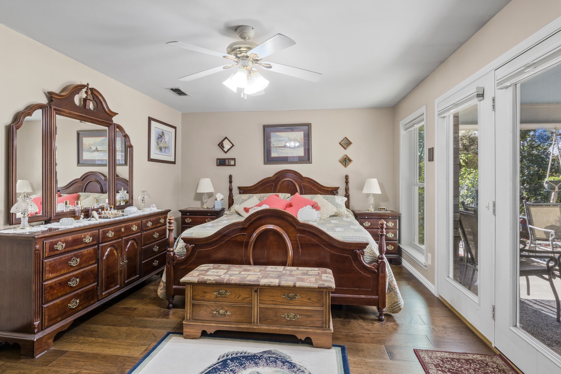 190 County Road 2452